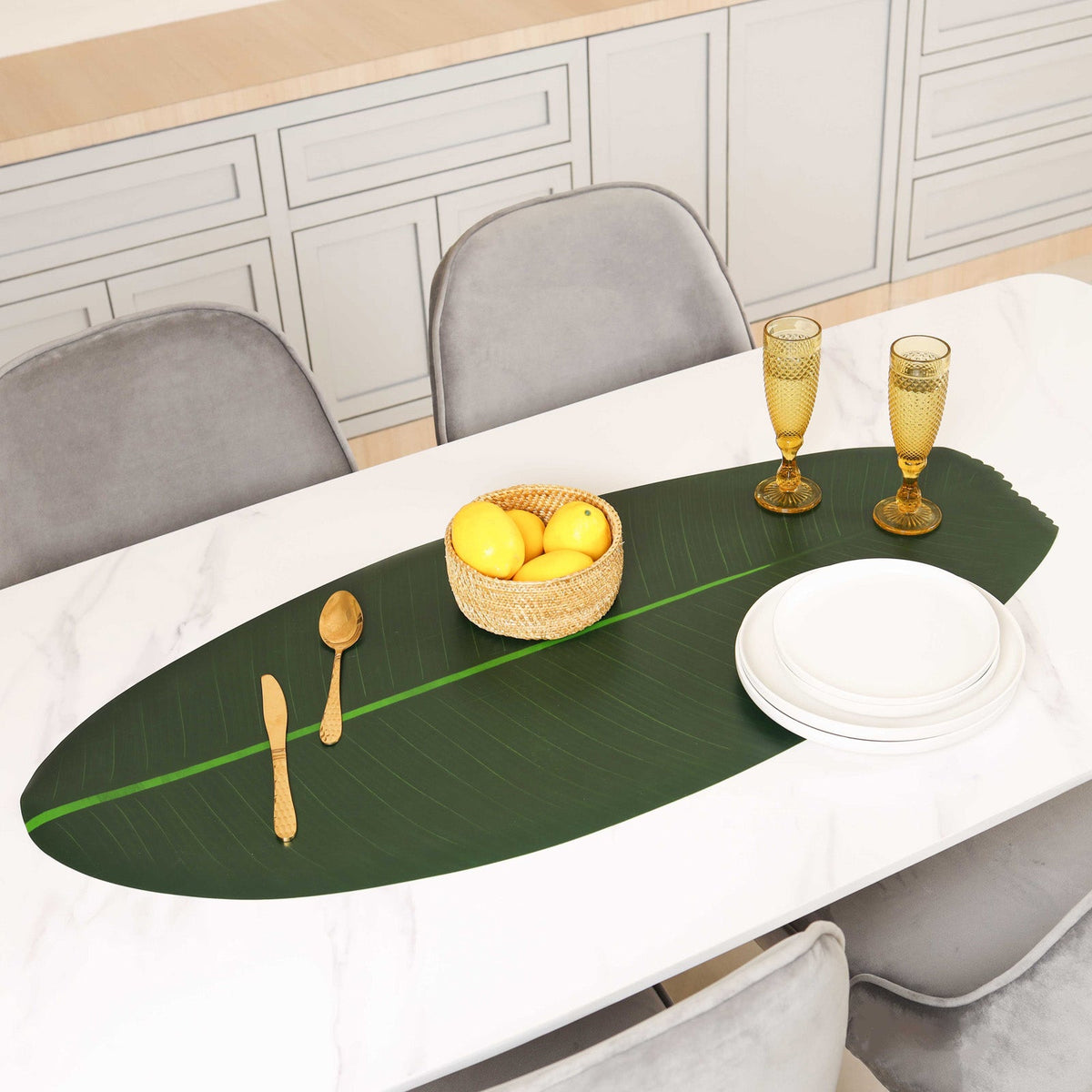 Banana Leaf Table Runner Nestasia