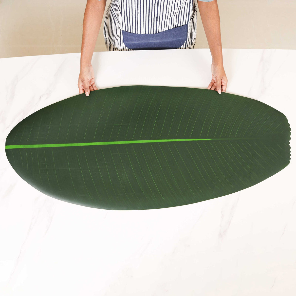 Banana Leaf Table Runner Nestasia