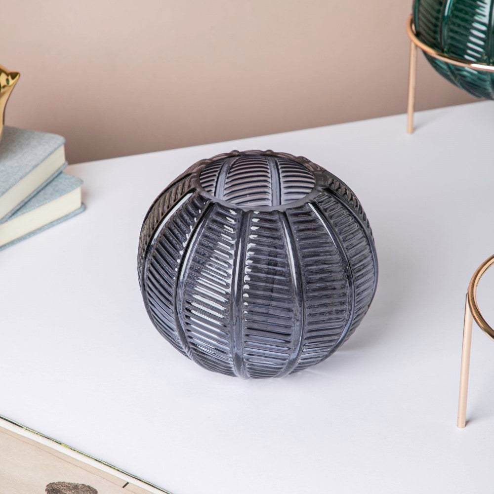 Small Globe Vase Nestasia