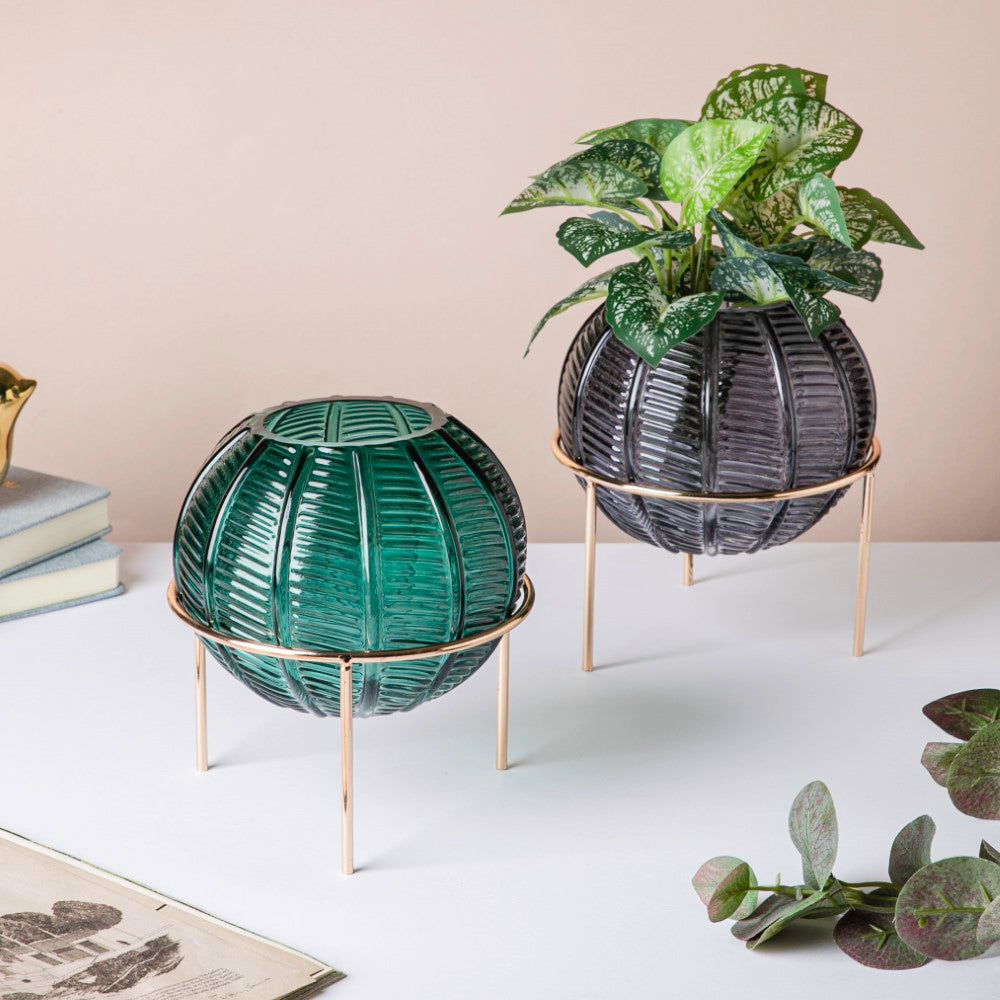 Small Globe Vase Nestasia