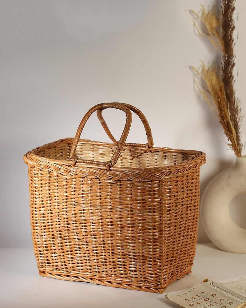 Artisan Wicker Picnic Basket for Family Outings, Lunch & Travel Adventures