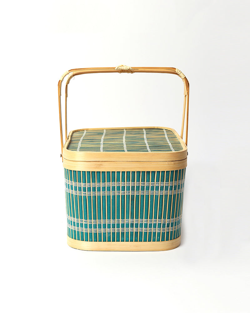 Rustic Bamboo Picnic Basket with Lid for Family Lunch & Travel