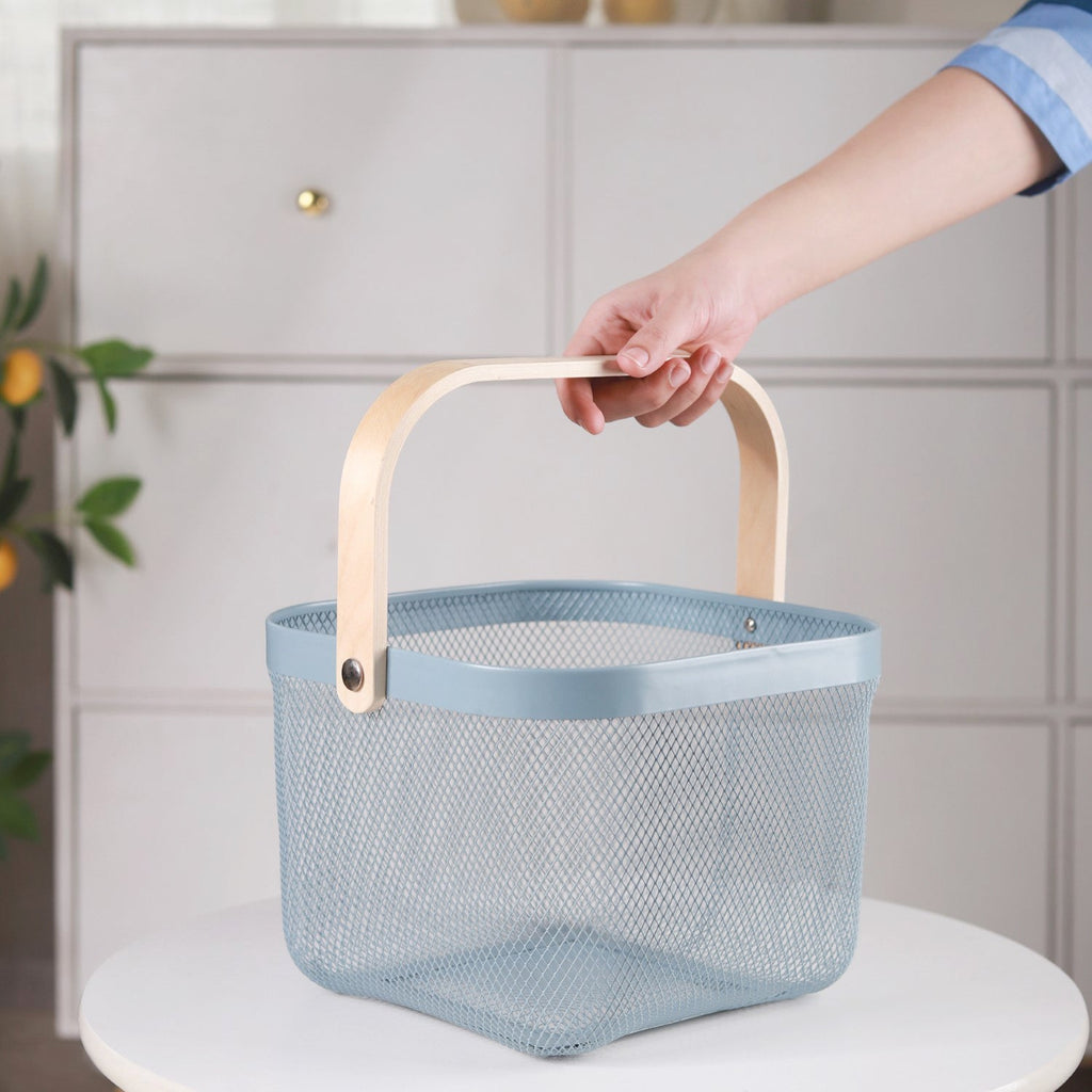 Metal Mesh Fruit Basket With Handle Nestasia