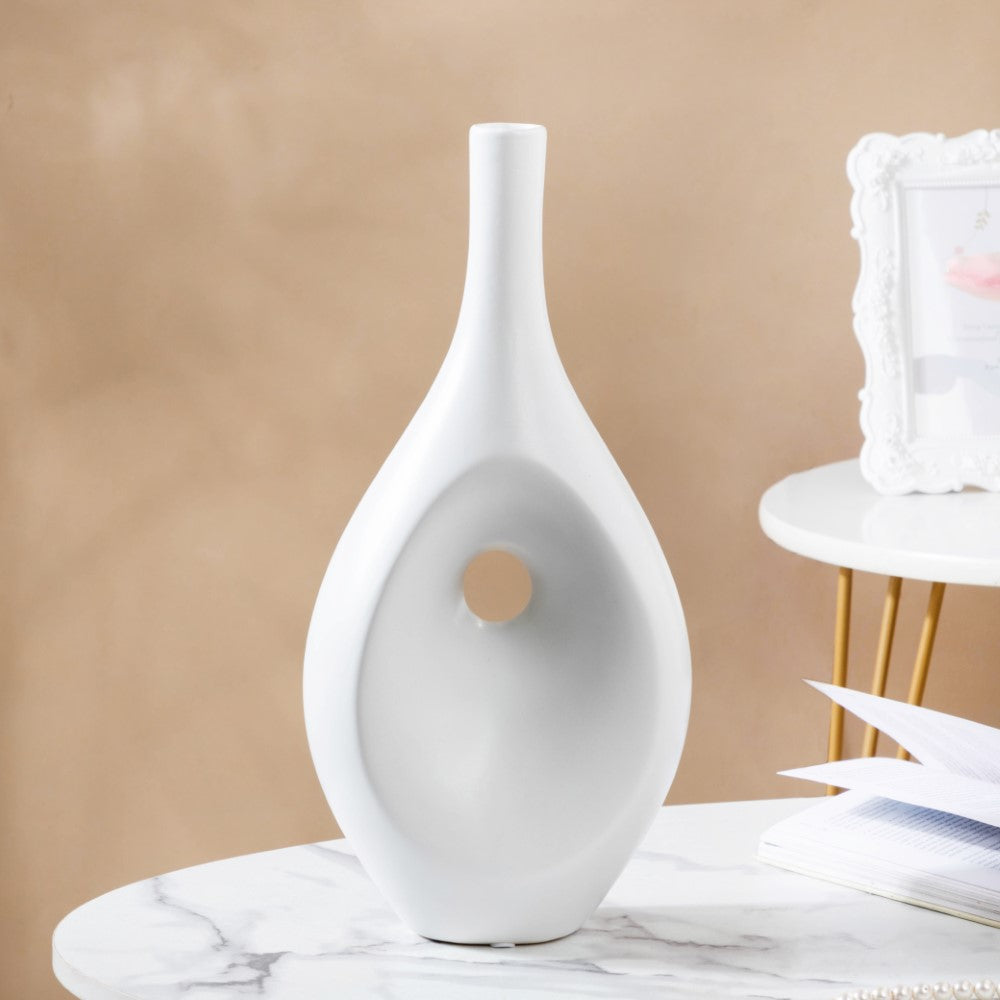Nordic Hollow Vase White Nestasia