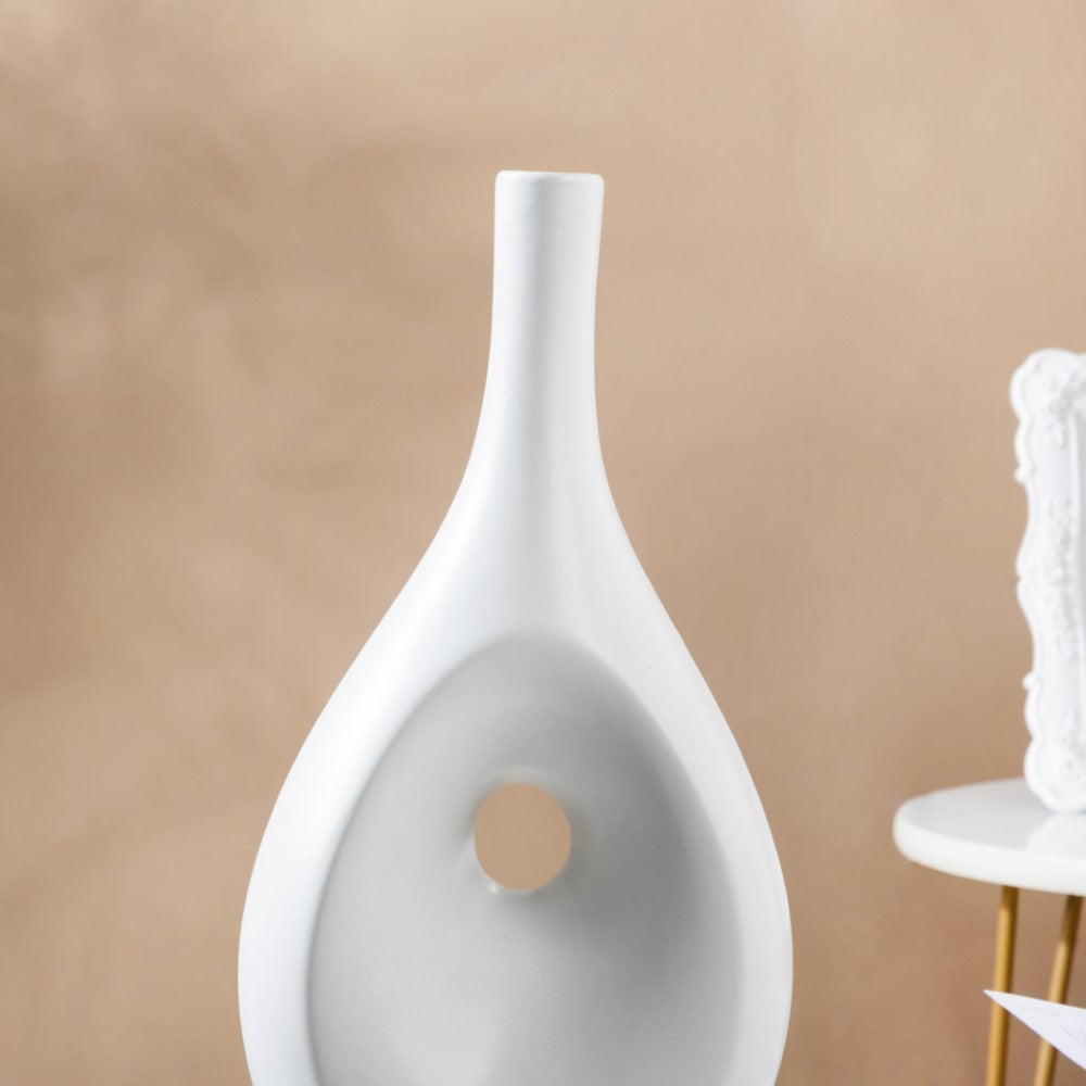 Nordic Hollow Vase White Nestasia