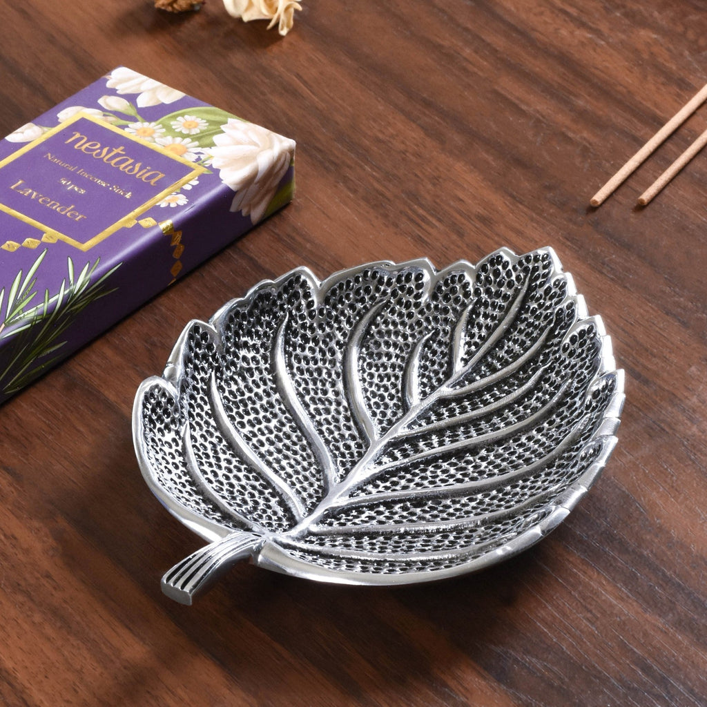Leaf Incense Holder With Organic Lavender Incense Sticks Nestasia