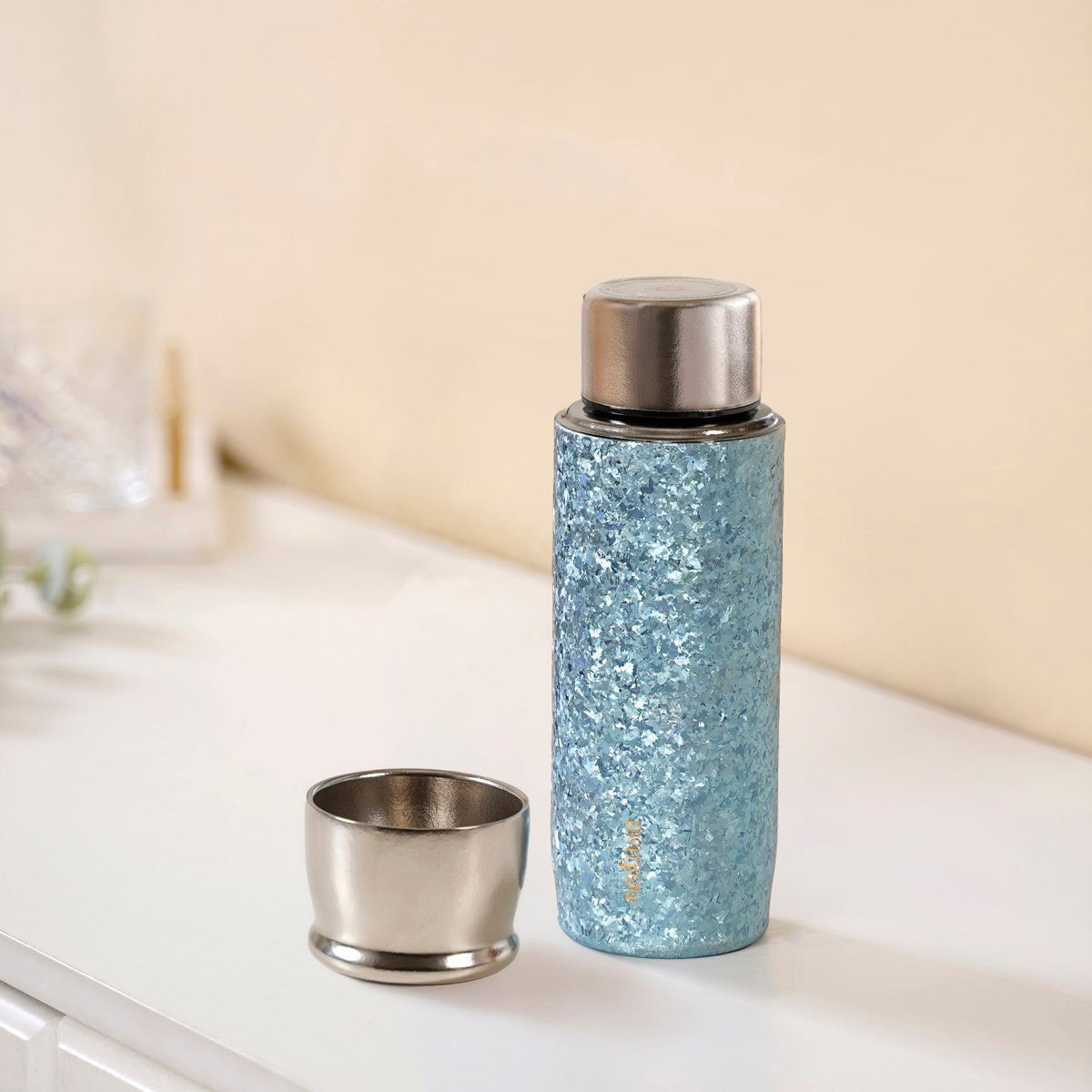 Insulated Titanium Bottle With Magnetic Lid Blue 500ml Nestasia