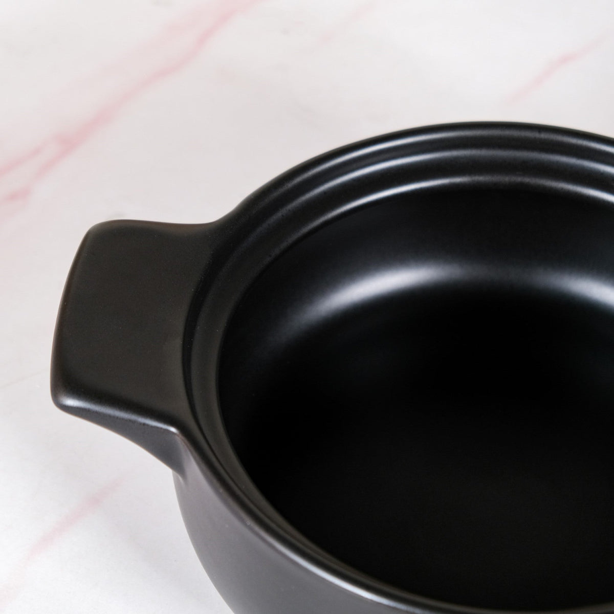 Lumea Japanese Style Earthenware Clay Cooking Pot 1600ml Nestasia