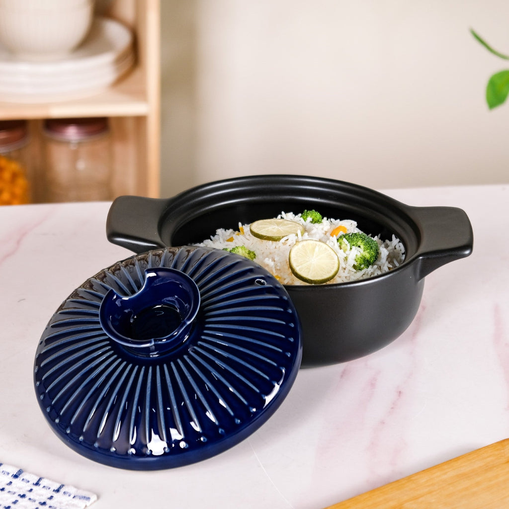 Lumea Japanese Style Earthenware Clay Cooking Pot 1600ml Nestasia