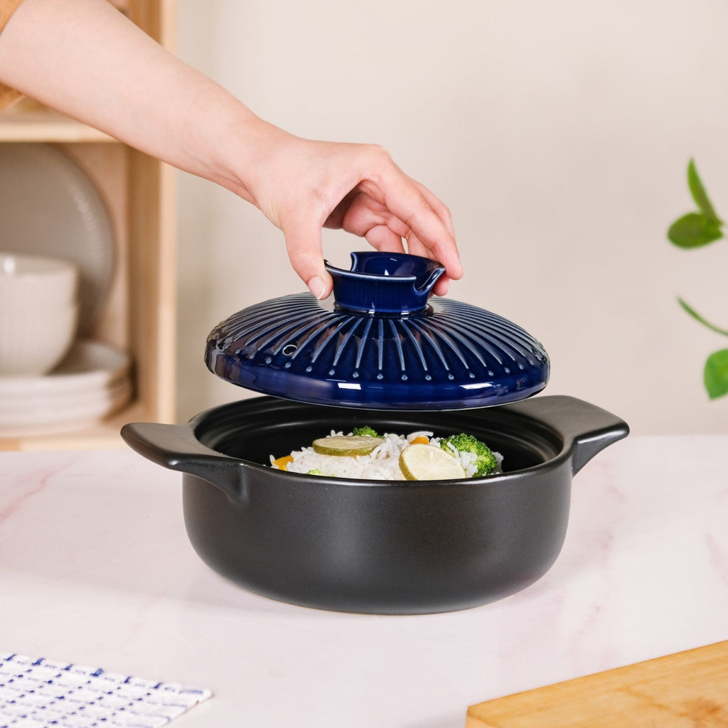 Lumea Japanese Style Earthenware Clay Cooking Pot 1600ml Nestasia
