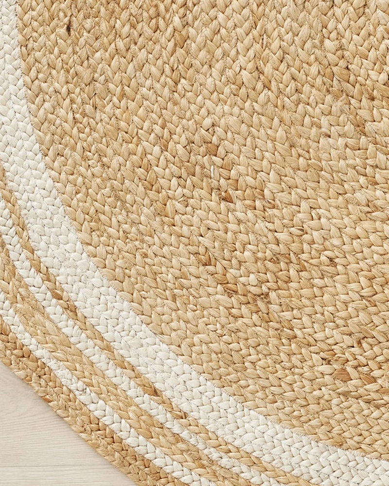 Rustic White Round Jute Carpet For Bedroom Interior