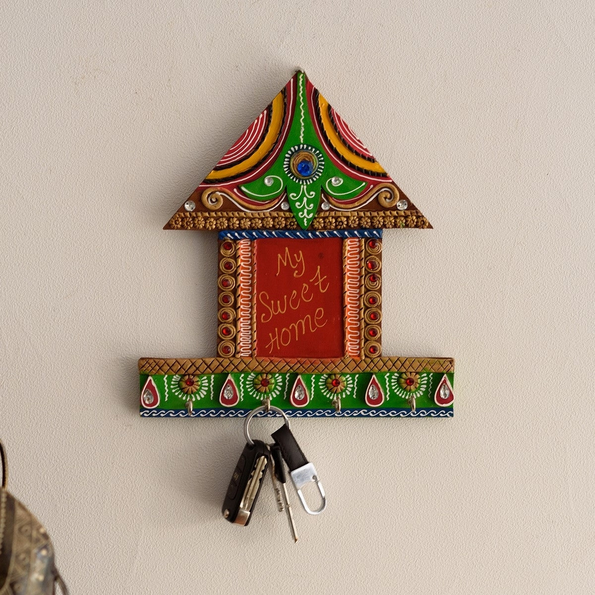 My Sweet Home Hut Shape Papier-Mache Wooden Keyholder Kafalo