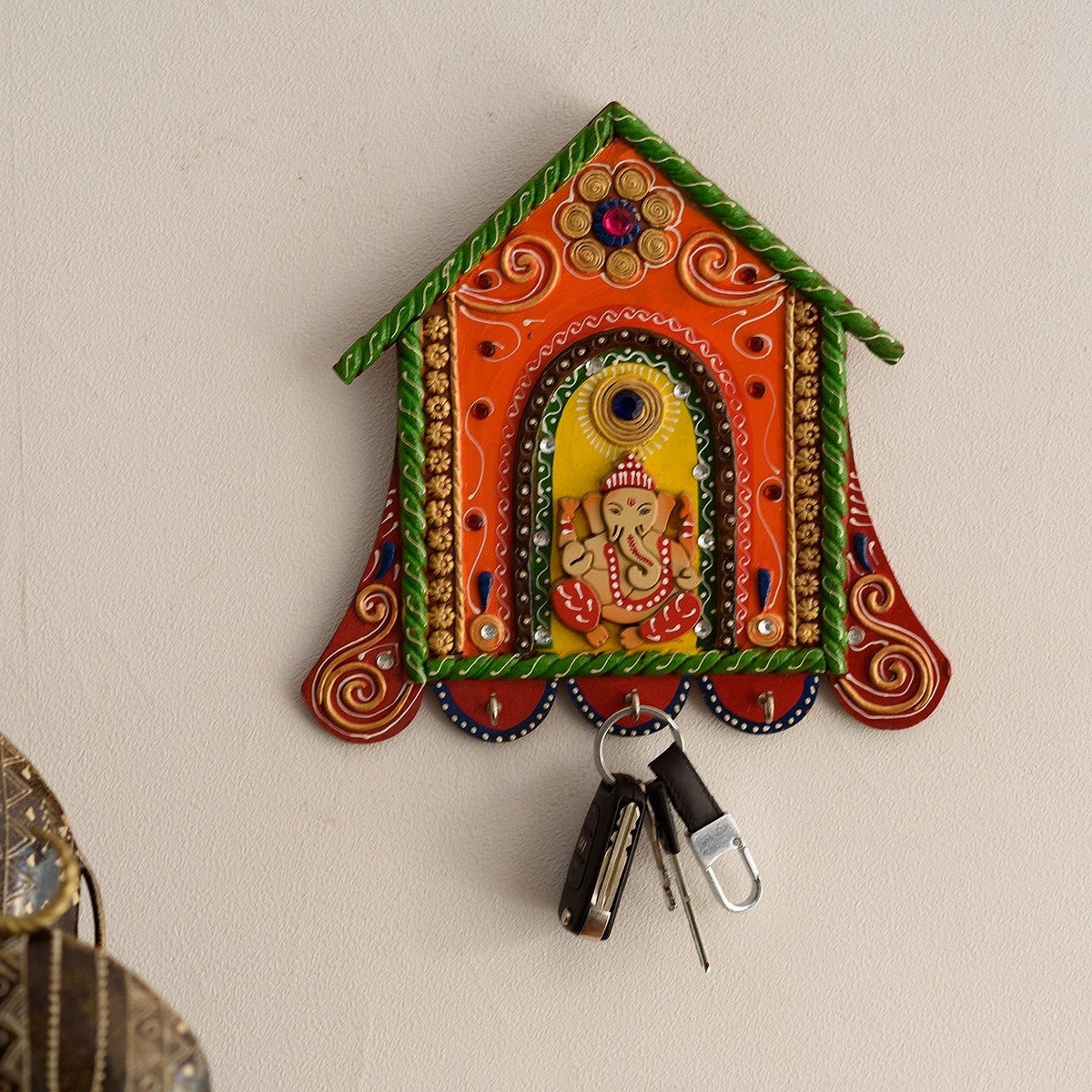 Lord Ganesha Papier-Mache Wooden Key Holder Kafalo