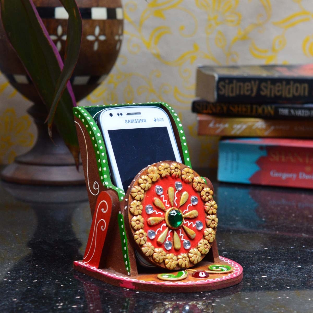 Papier-Mache Kundan Mobile Holder Kafalo