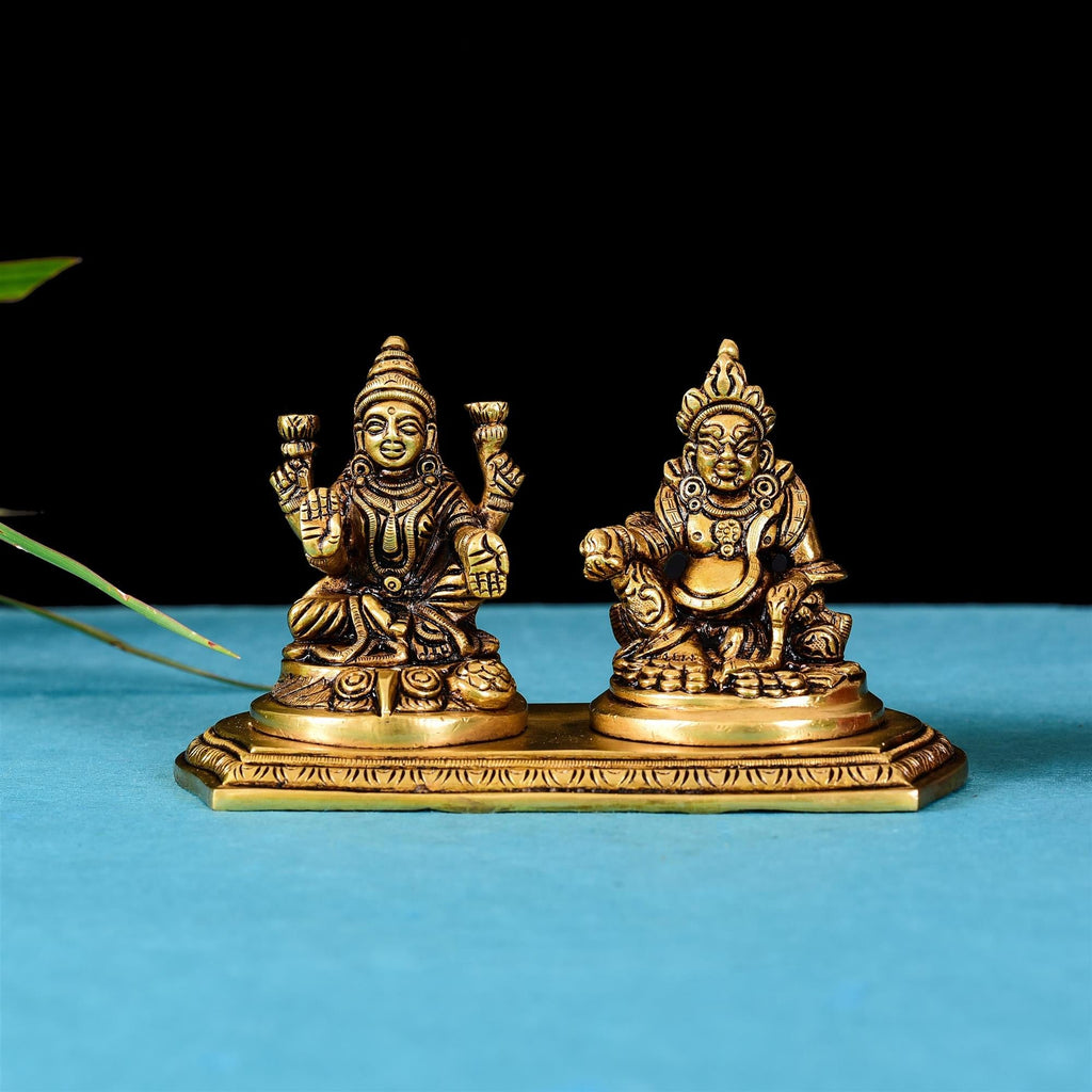 Brass Kuber And Lakshmi Superfine Idol (3.5 Inch) Vedansh Craft