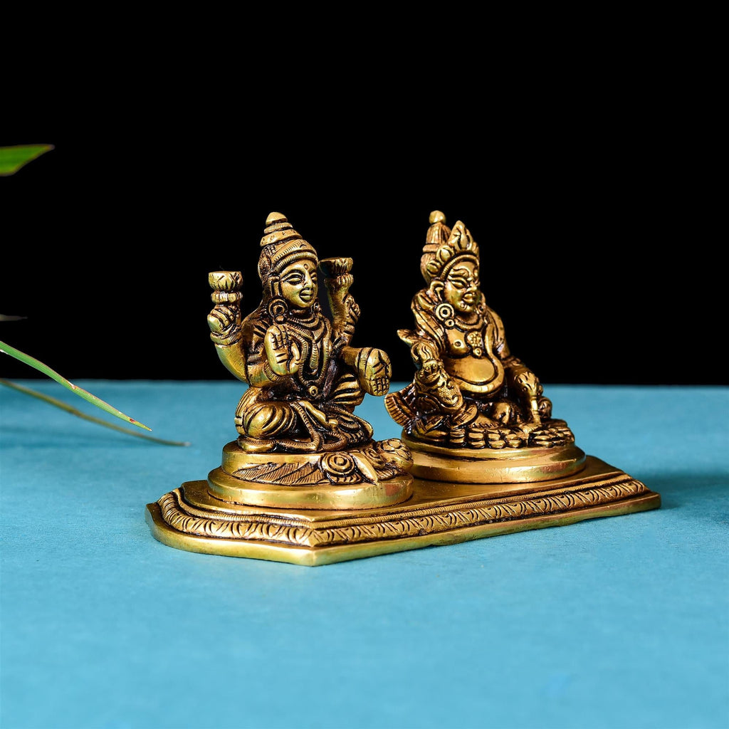 Brass Kuber And Lakshmi Superfine Idol (3.5 Inch) Vedansh Craft