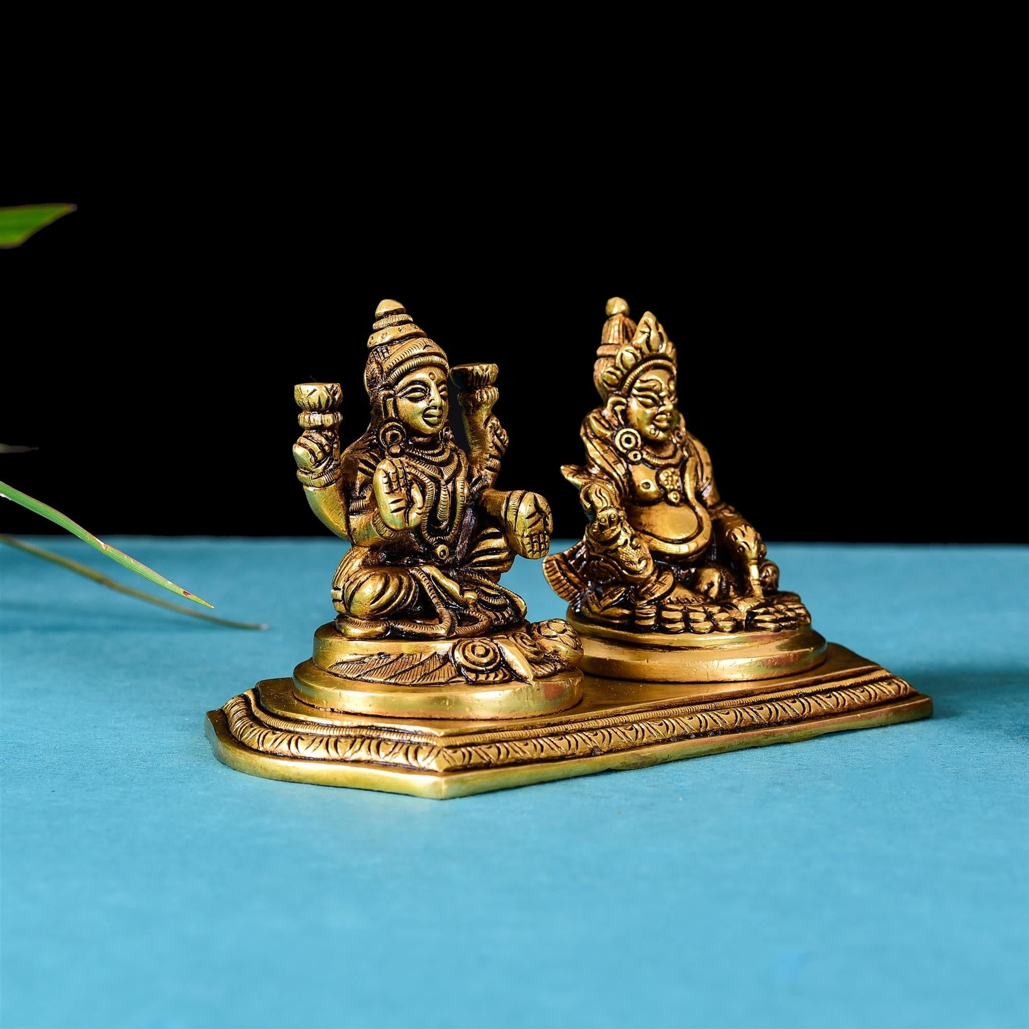 Brass Kuber And Lakshmi Superfine Idol (3.5 Inch) Vedansh Craft