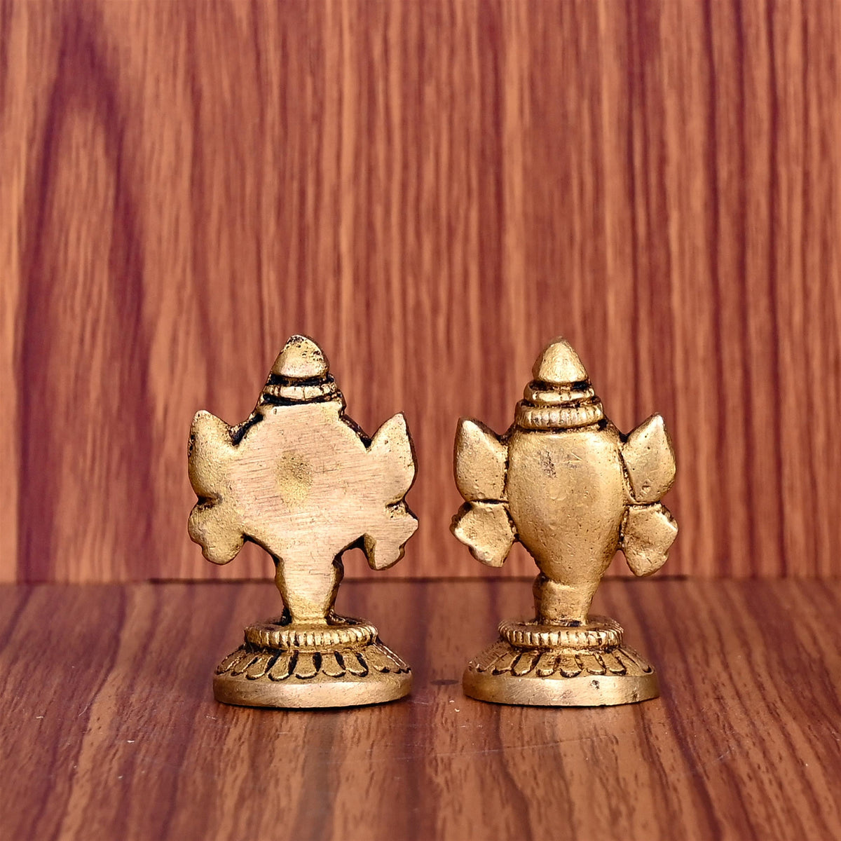 Brass Shankh Chakra Decor Set (1.5 Inch) Vedansh Craft