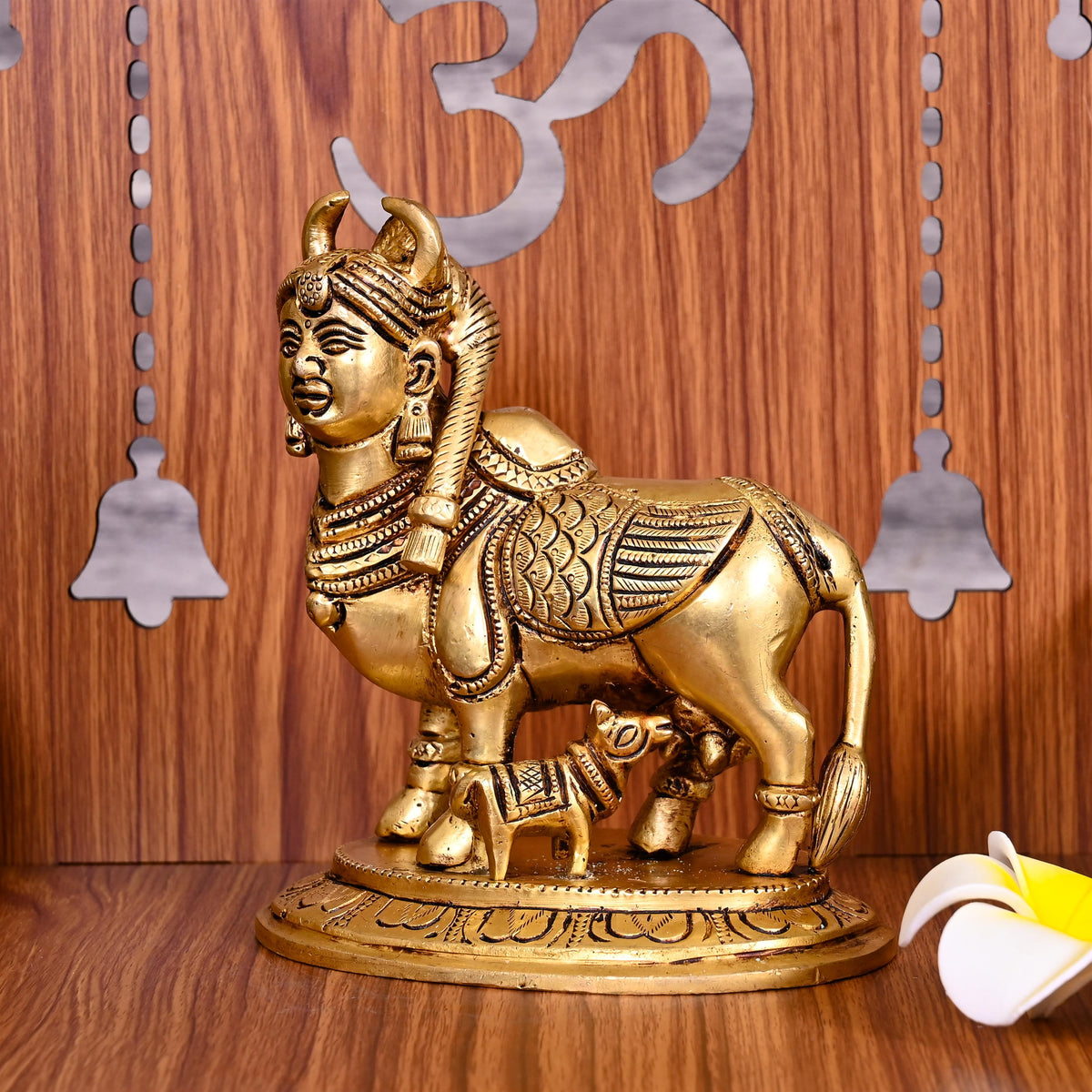 Brass Kamdhenu Cow With Calf Idol (5.5 Inch) Vedansh Craft