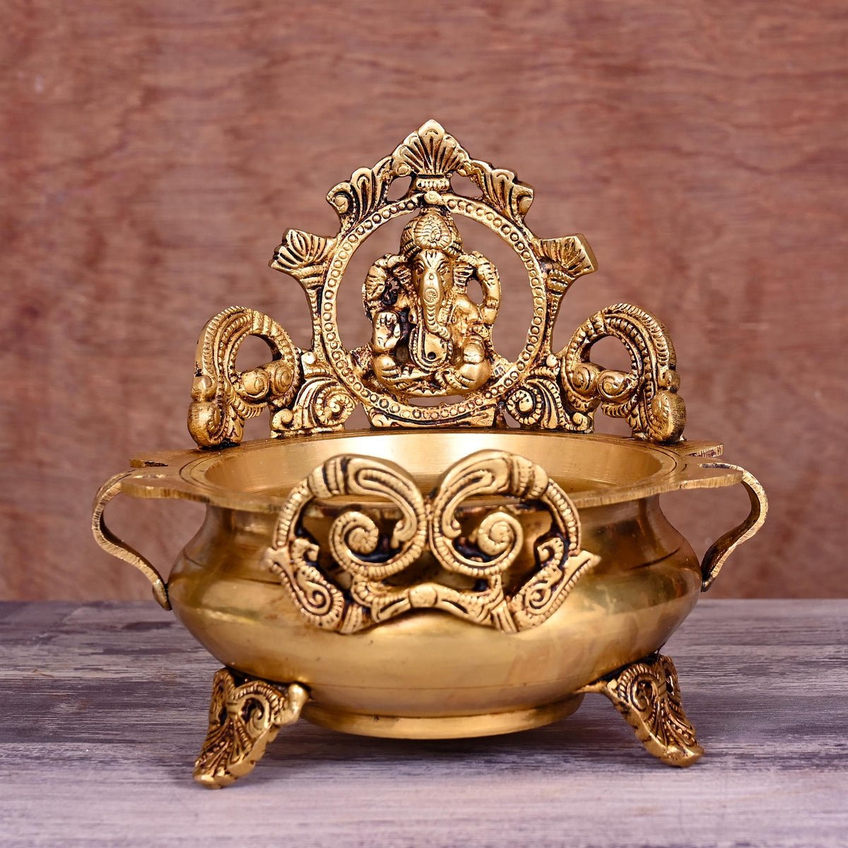 Brass Traditional Ganesha Urli/Floater (7 Inch) Vedansh Craft