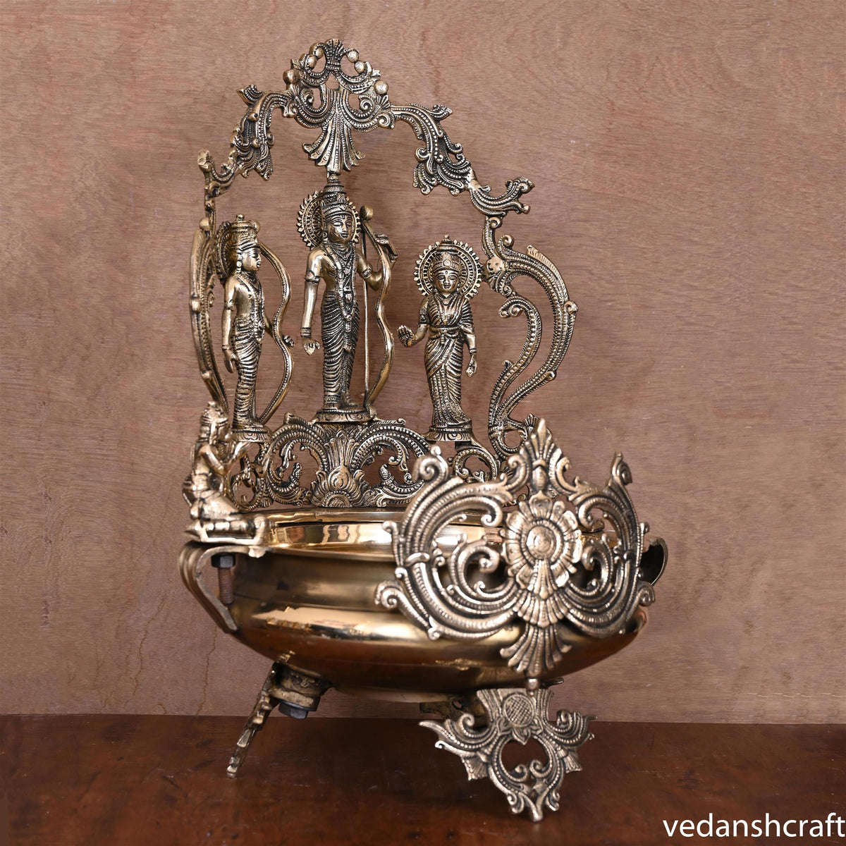 Brass Traditional Ram Darbar Urli (21.5 Inch) Vedansh Craft