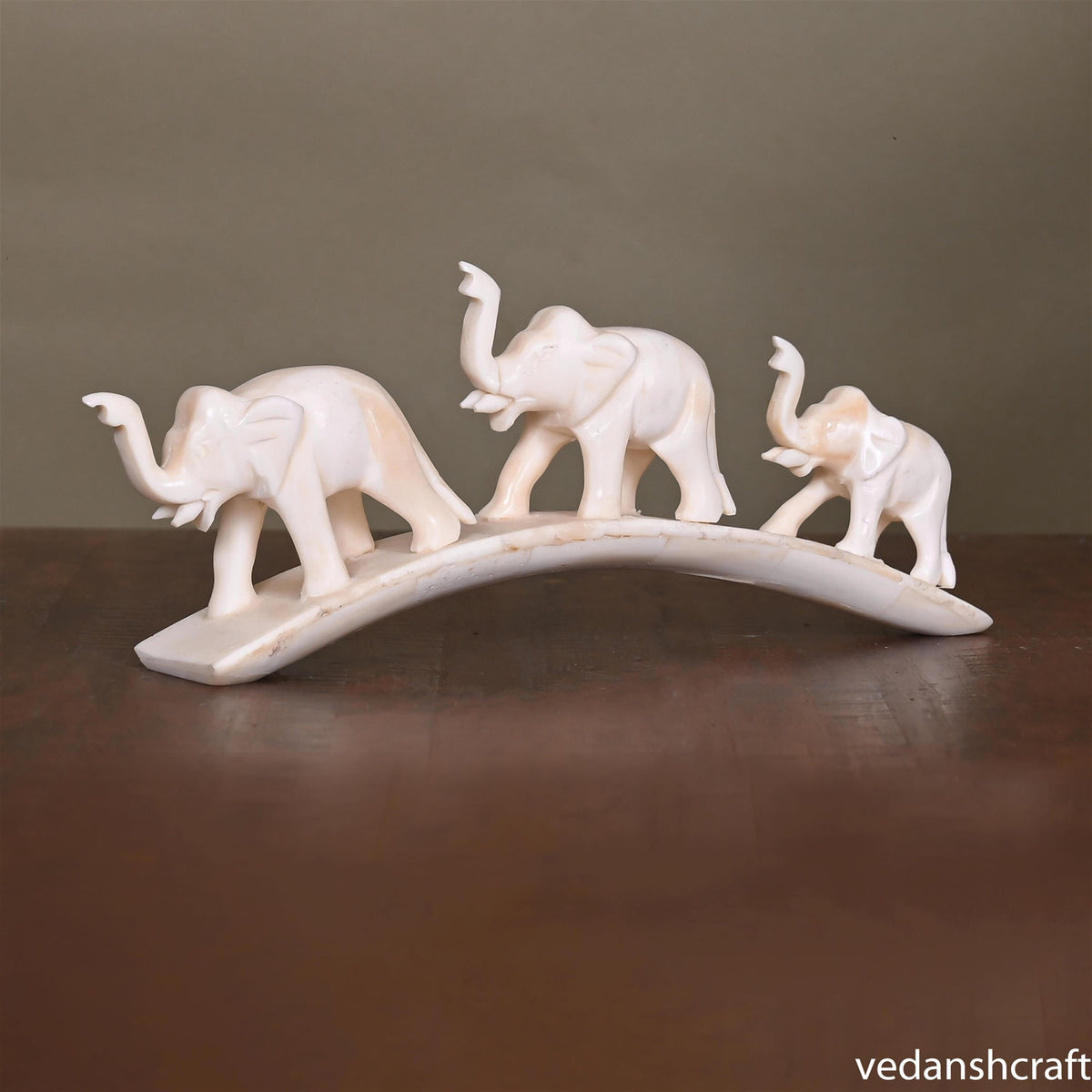 Elephant Family Showpiece (3.2 Inch) Vedansh Craft