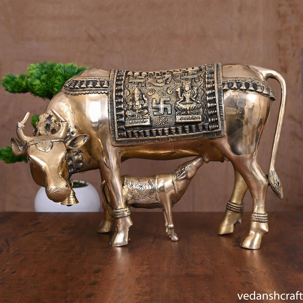 Brass Kamdhenu Cow With Calf Idol (11.5 Inch) Vedansh Craft