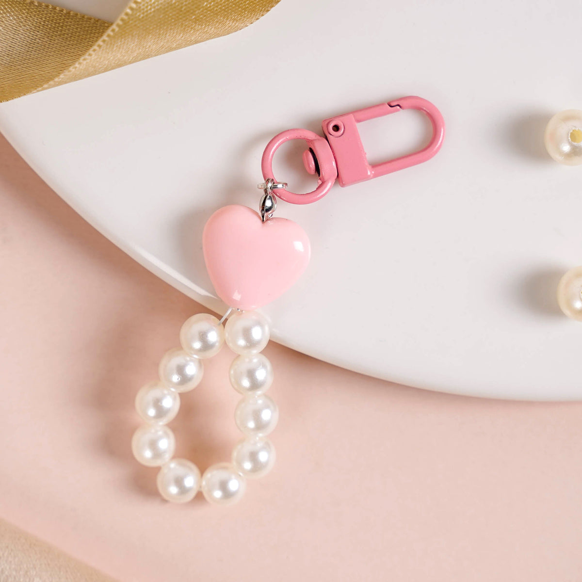 Pink Heart And Pearl Keychain Nestasia