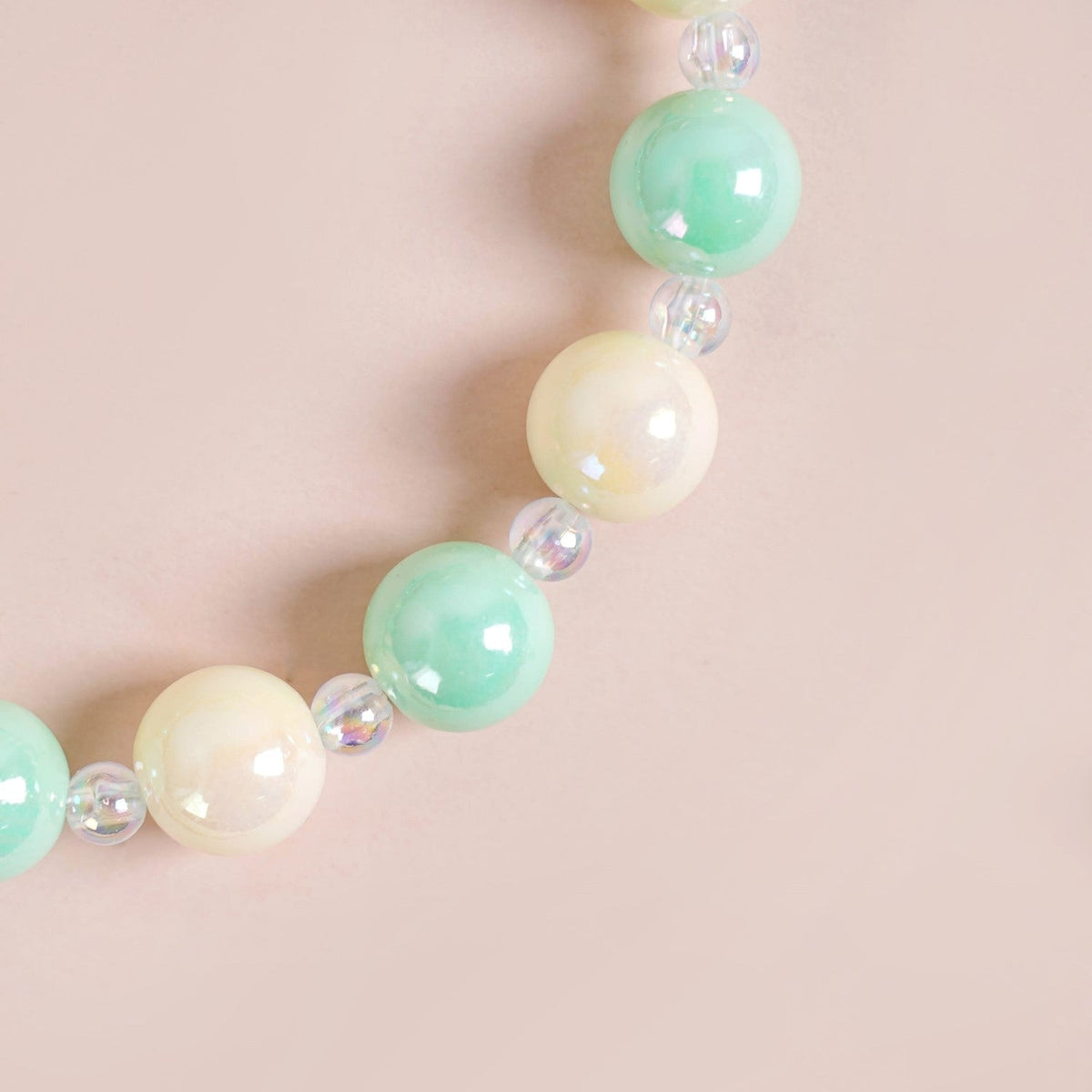 Bows And Beads Keychain Mint And White Nestasia