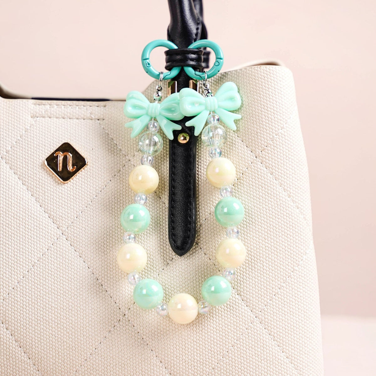 Bows And Beads Keychain Mint And White Nestasia