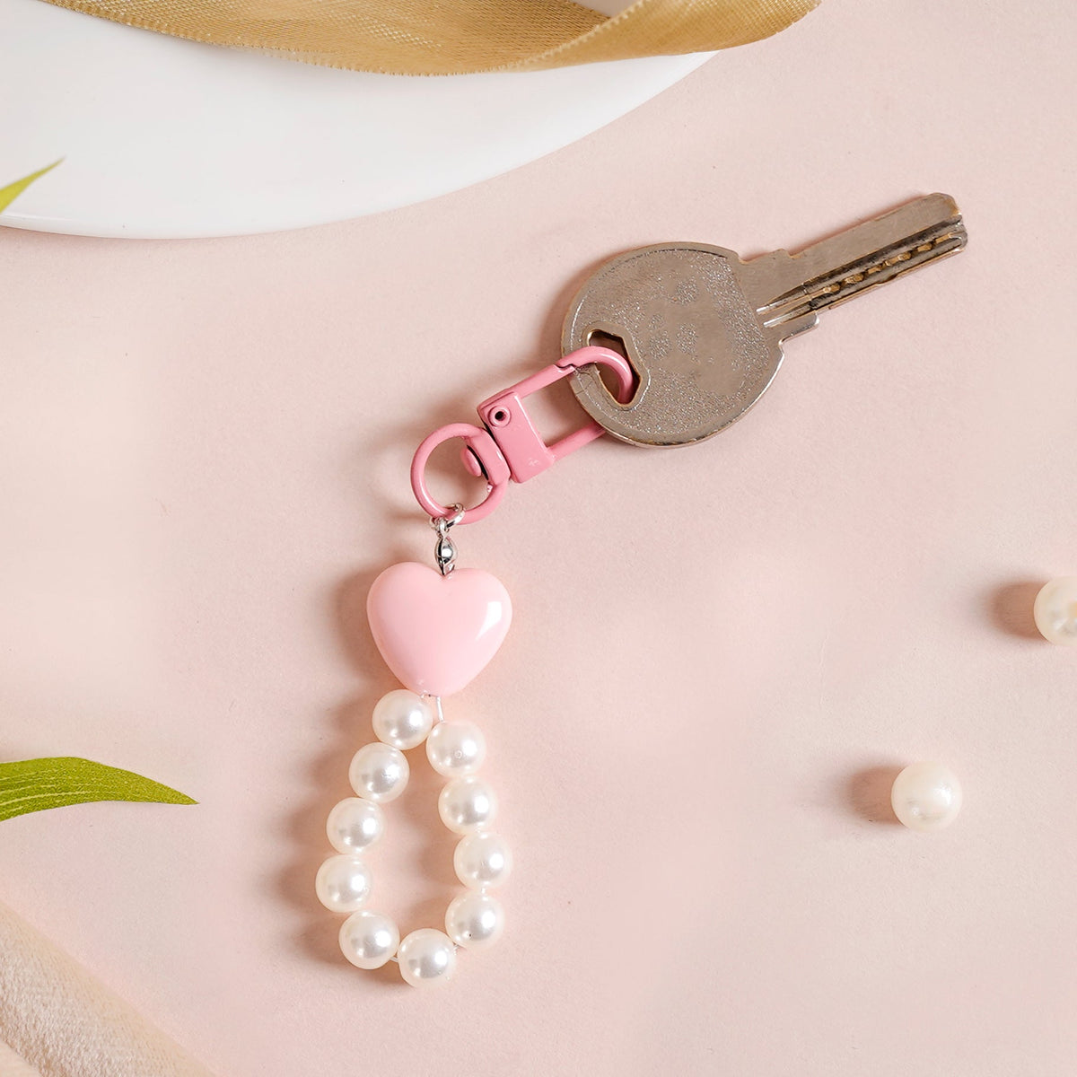 Pink Heart And Pearl Keychain Nestasia