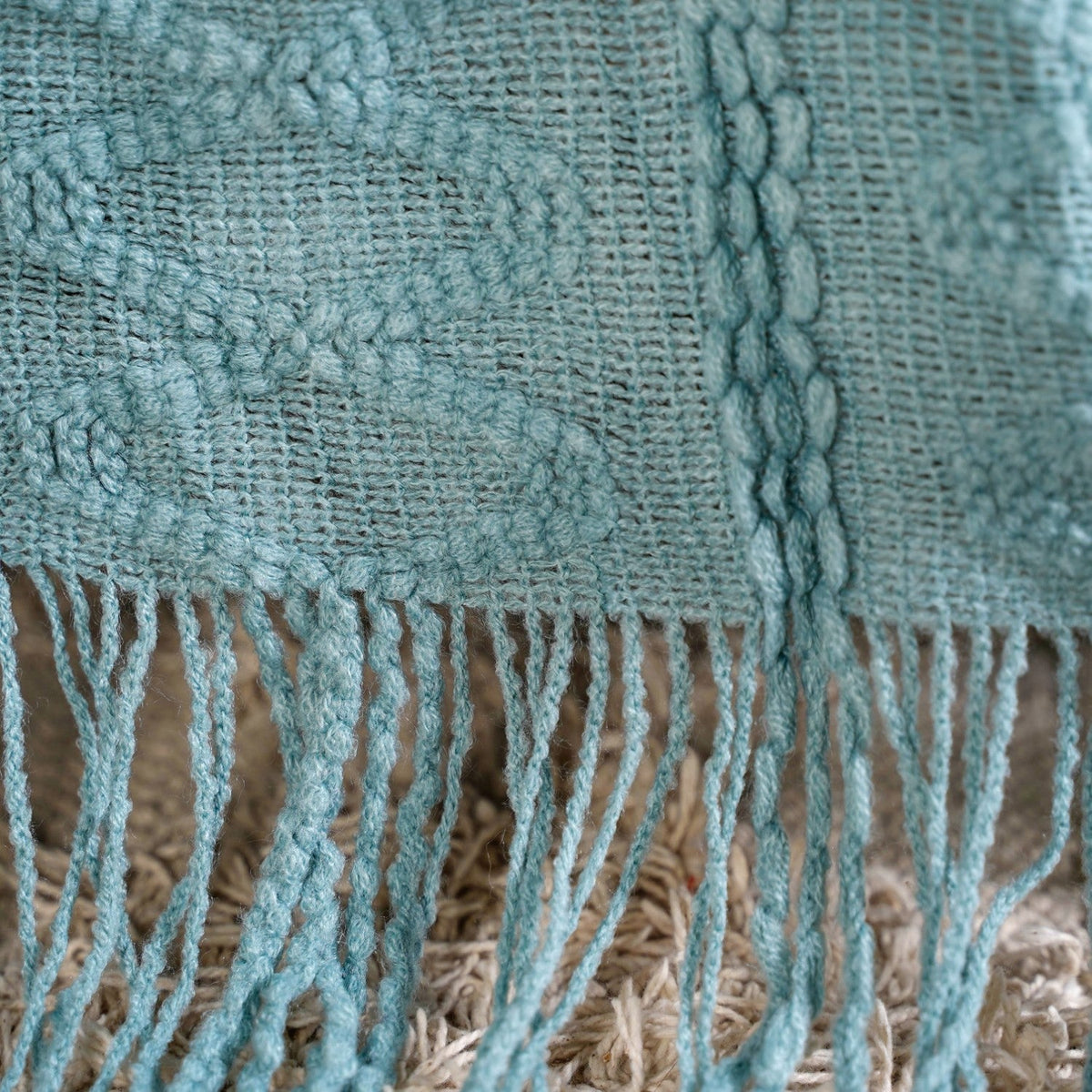 Lagoon Sofa Throw Nestasia
