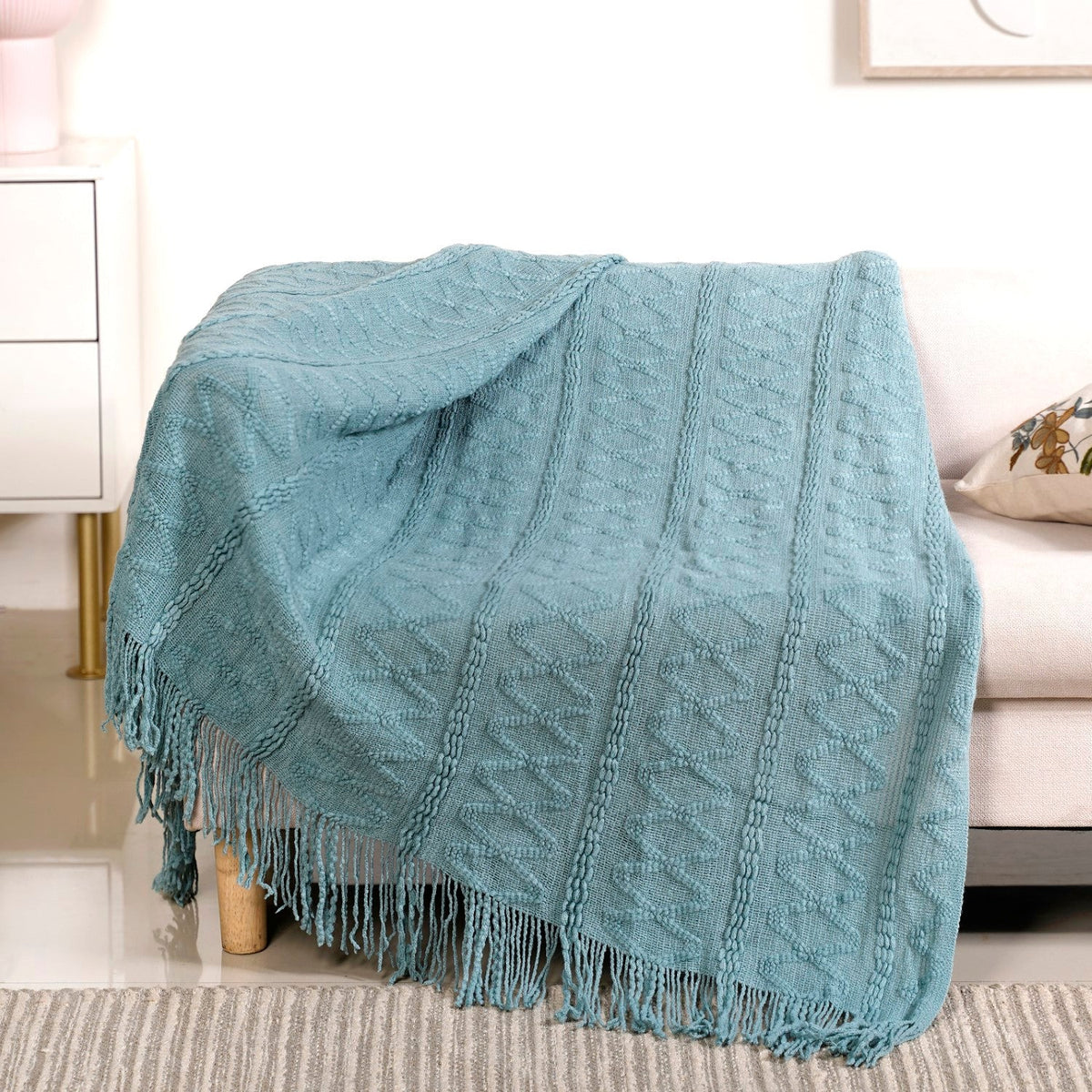 Lagoon Sofa Throw Nestasia