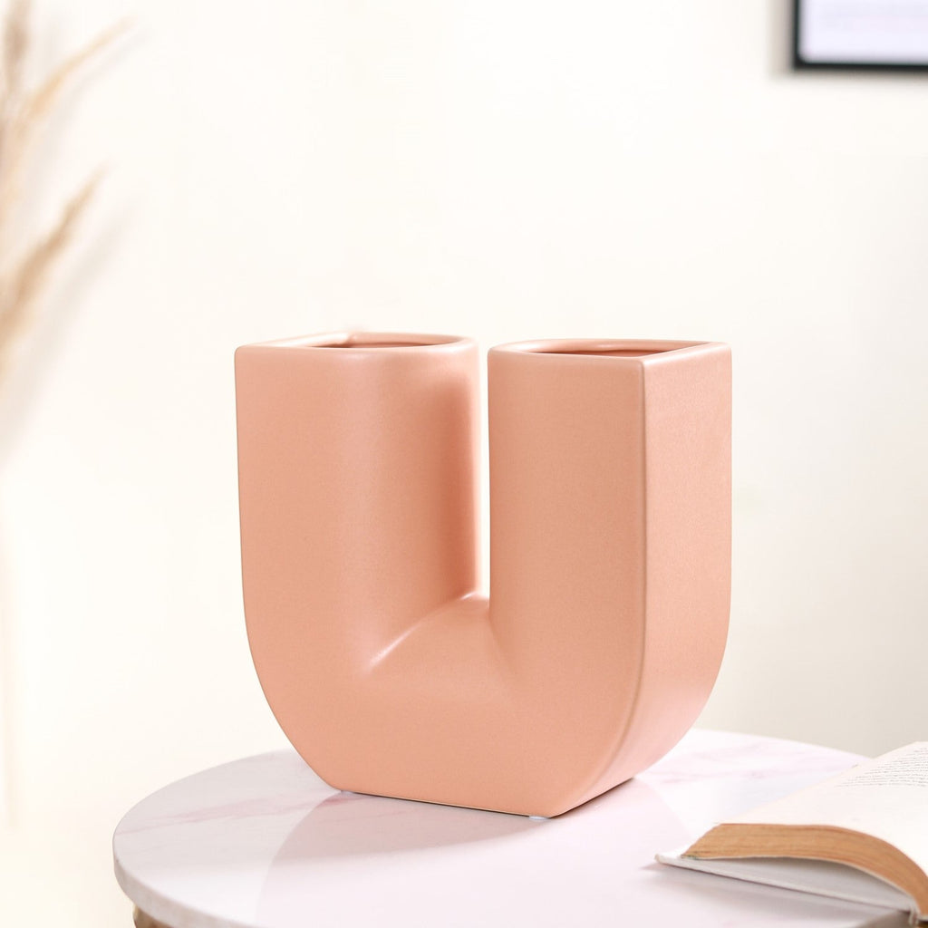 Modern Neutral Tone U Vase Nestasia