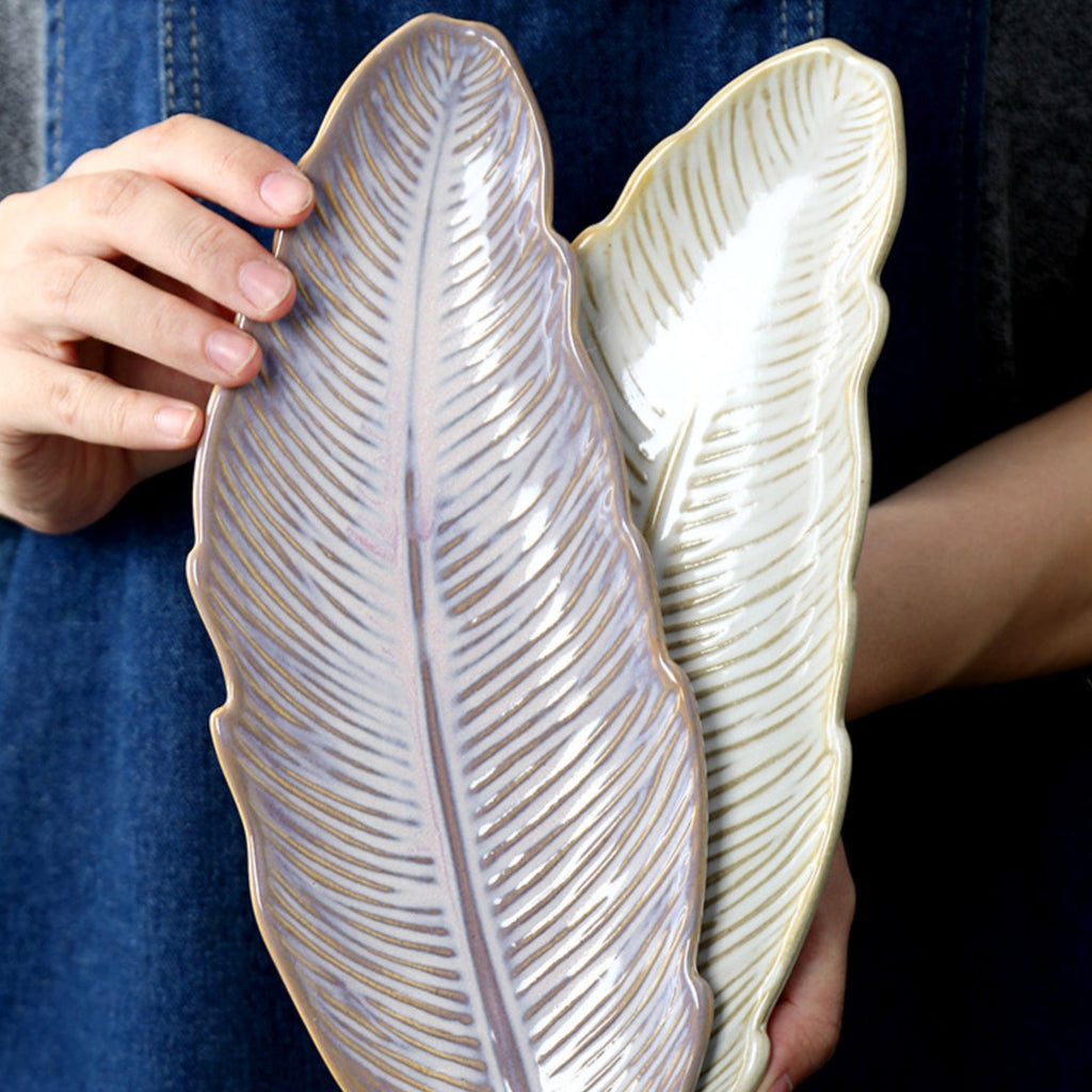 Long Leaf Plate Nestasia