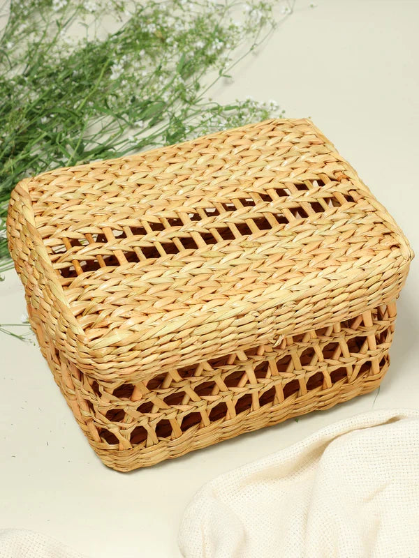 Artisan Seagrass Lid Box for Jewelry, Belts & Scarves