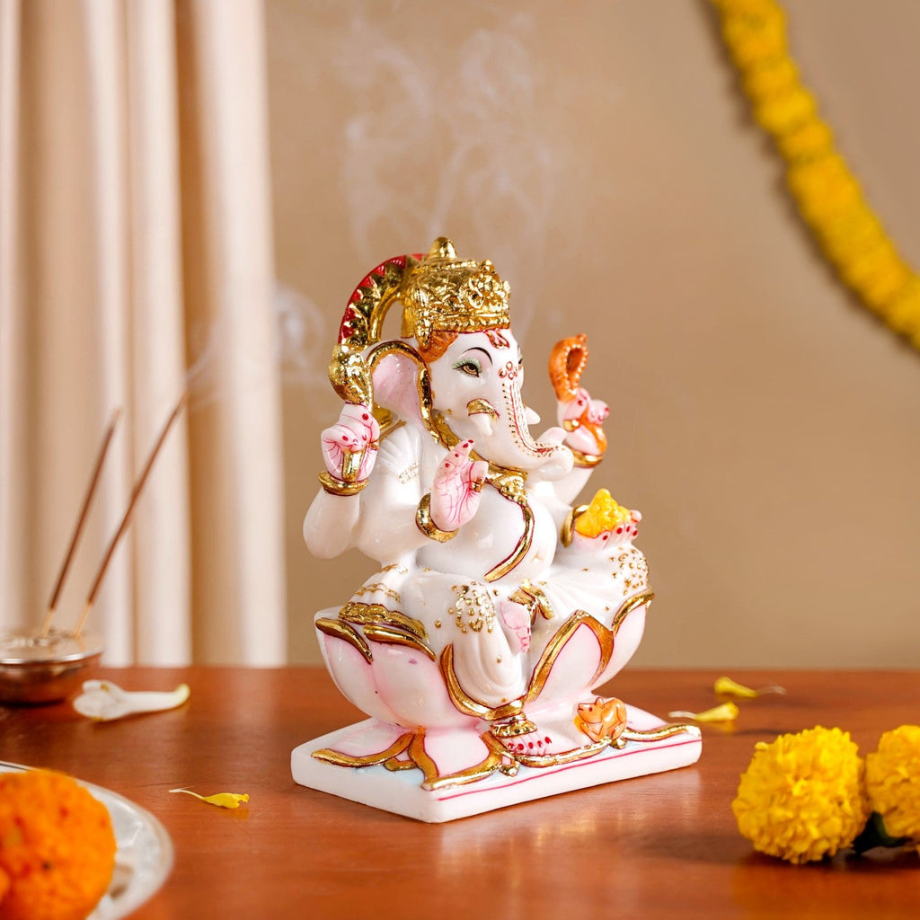 Lord Ganesha On Lotus Idol 17x12cm Nestasia