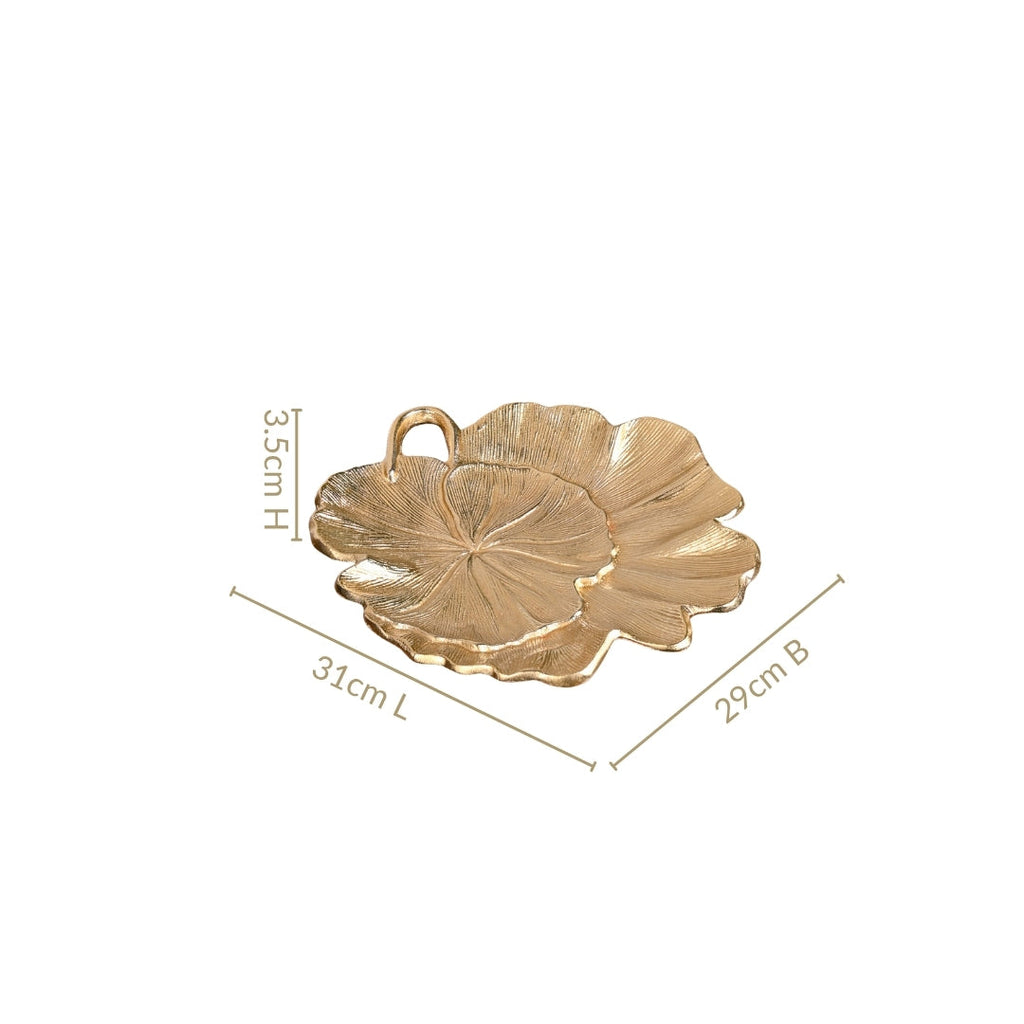 Lotus Leaf Metal Tray In Gold Nestasia