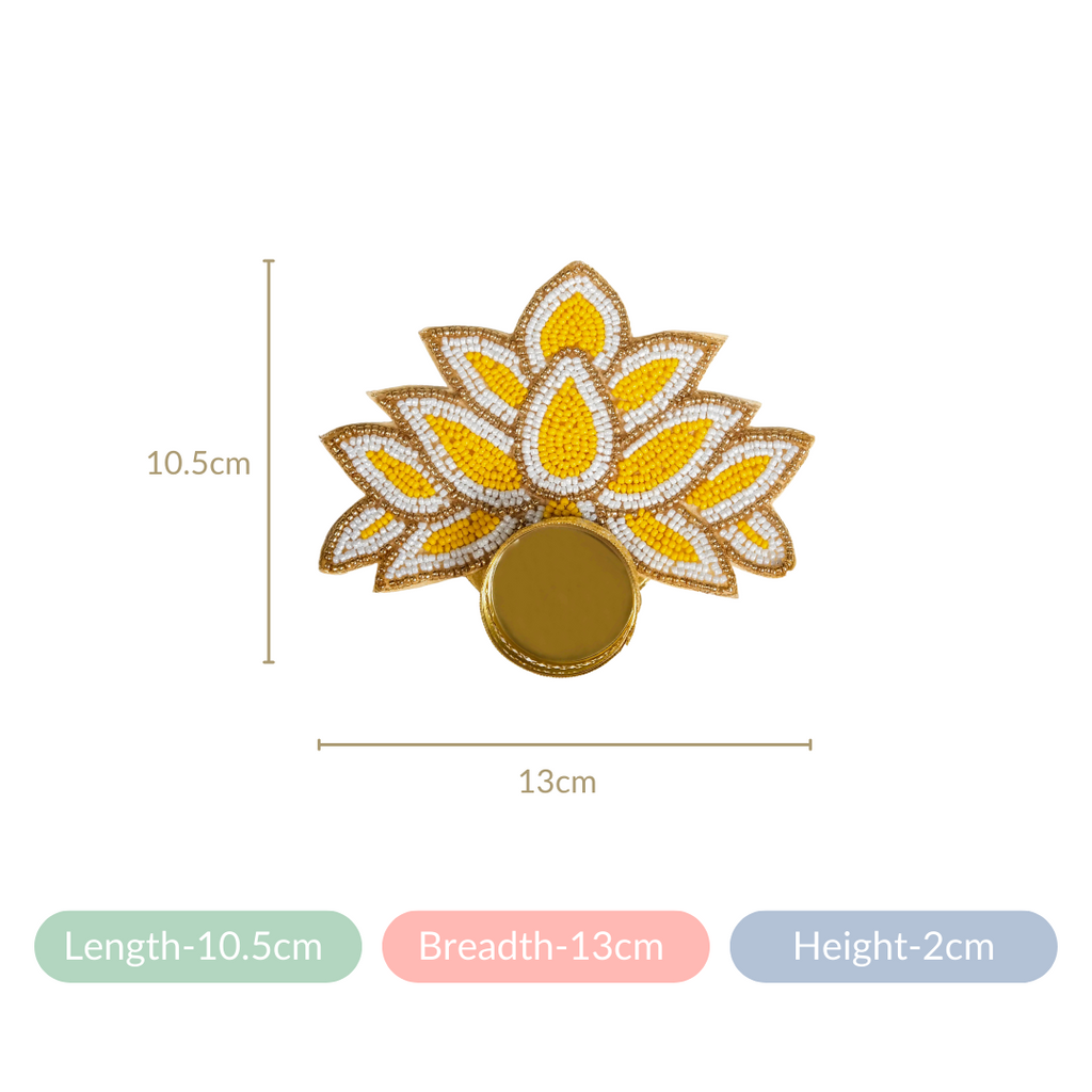 Lotus Tealight Candle Holder Set of 4 White And Yellow Nestasia