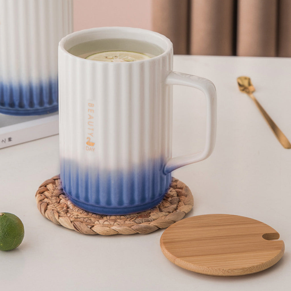 Ceramic Mug with Lid and Spoon Nestasia