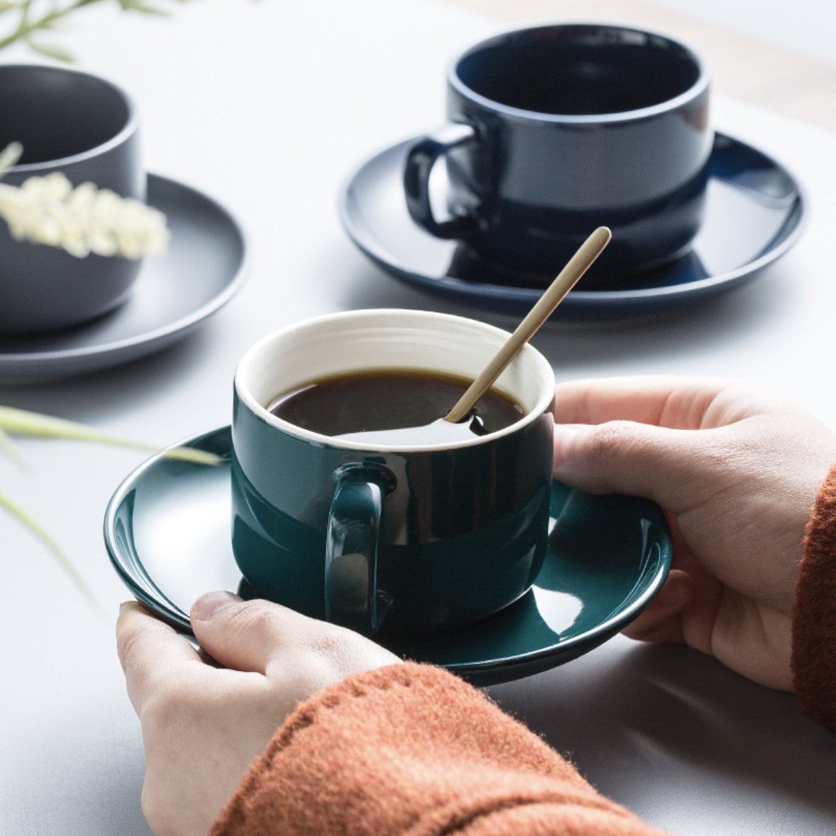 Teacup and Plate Nestasia
