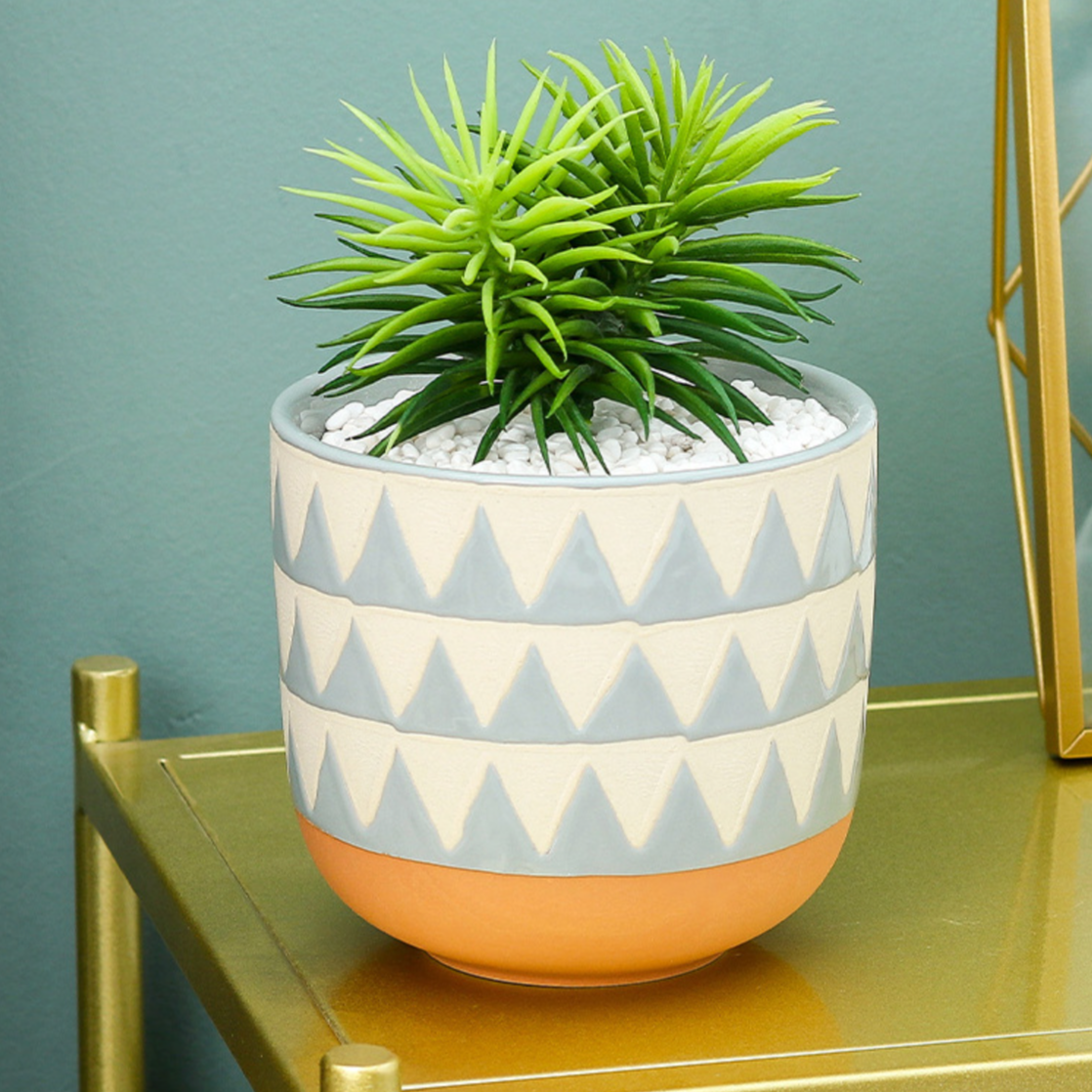 Chevron Pottery Vase Nestasia