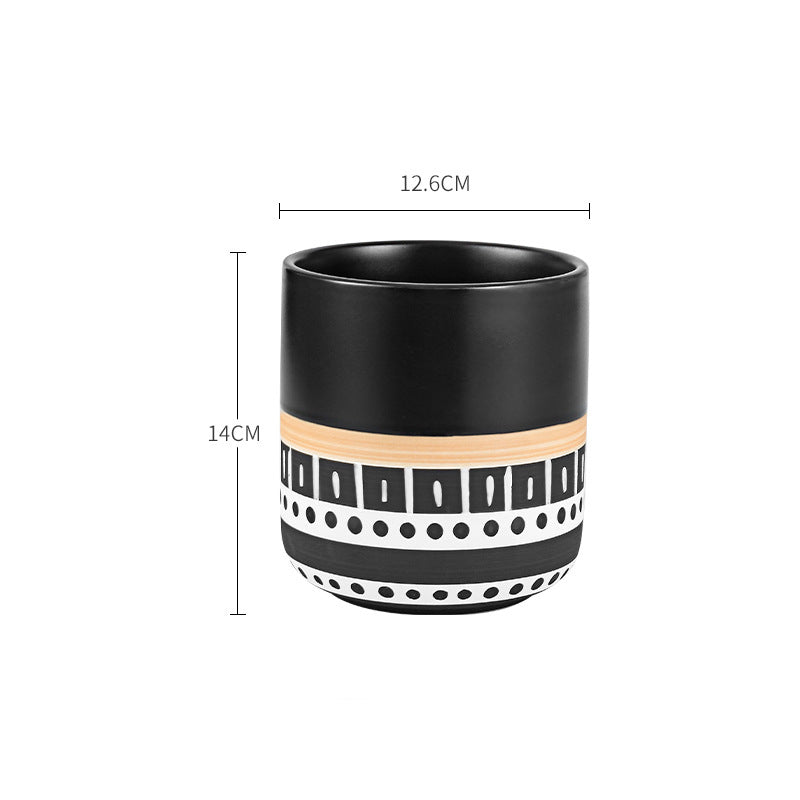 Black Ethnic Vase Nestasia