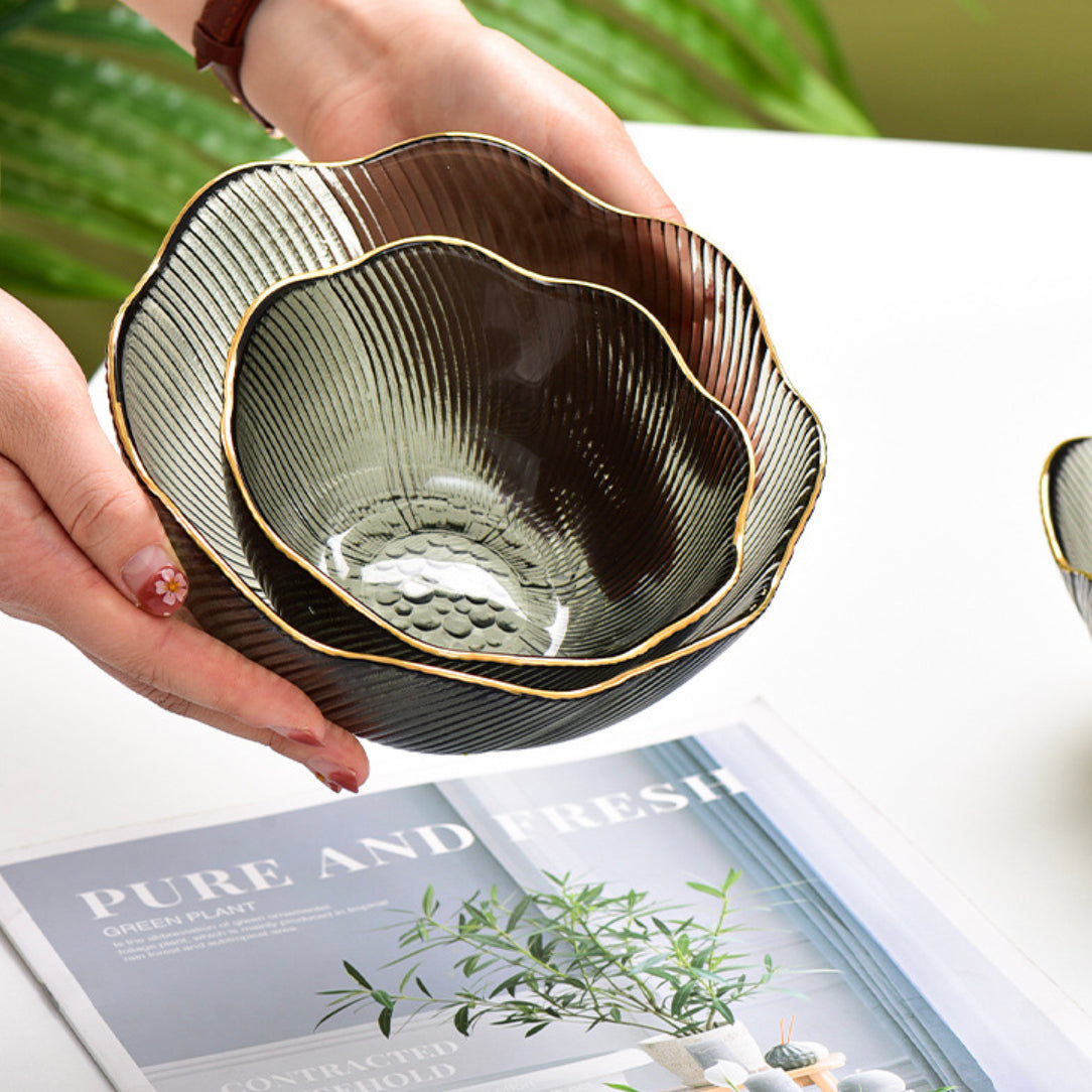 Wavy Glass Serving Bowl Grey Nestasia