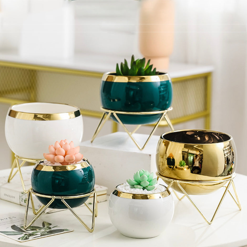 Eclat Ceramic White Planter With Stand Large Nestasia