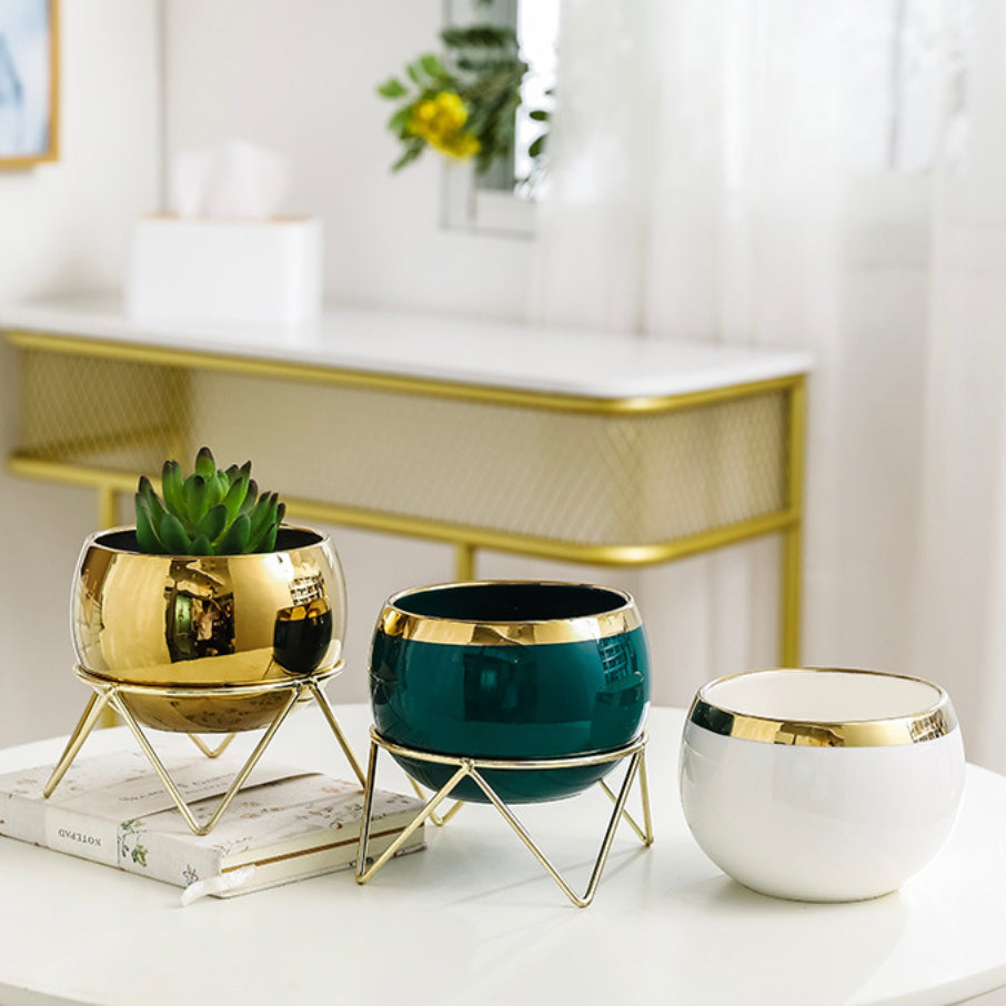 Eclat Ceramic White Planter With Stand Large Nestasia