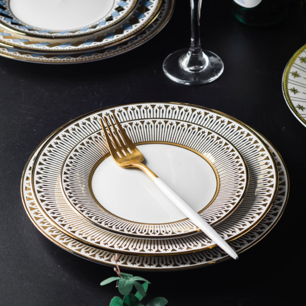 Aurelea Abstract Dinner Plate Nestasia