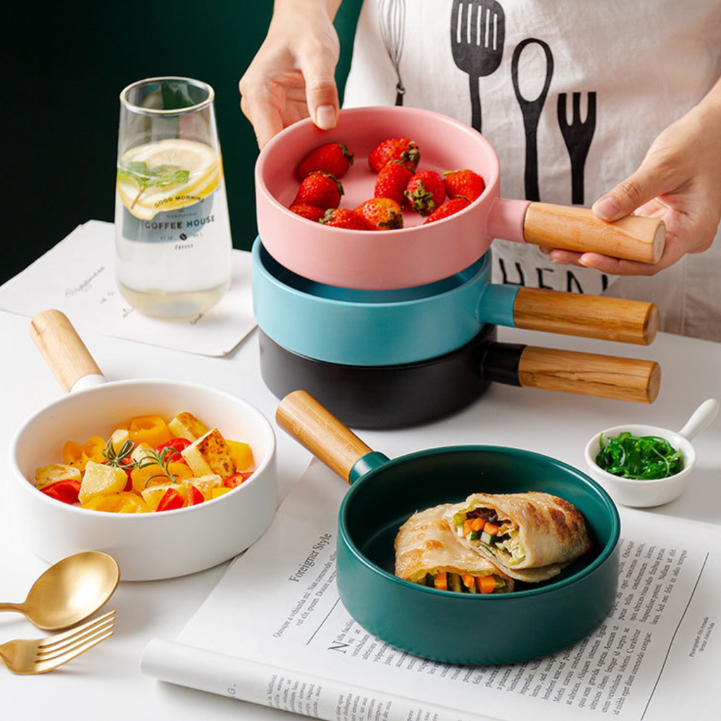 Snow White Baking Pan With Handle Nestasia
