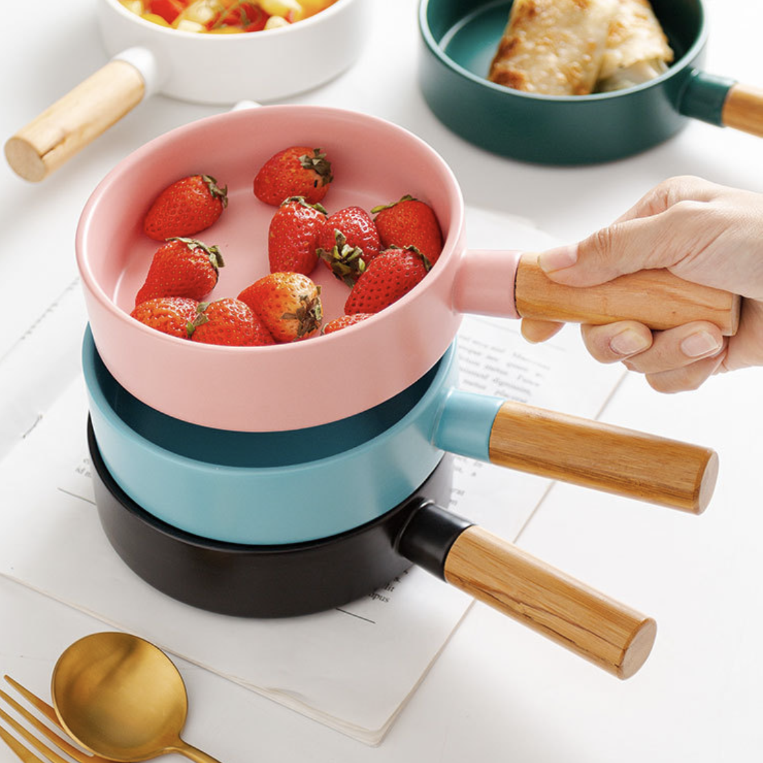 Blue Muffin Baking Pan With Handle Nestasia