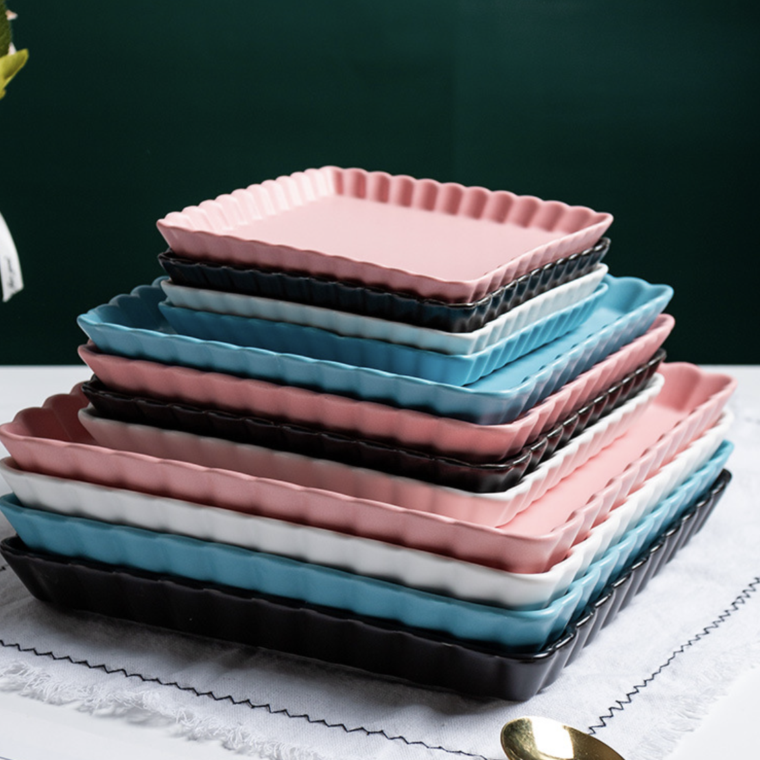 Blue Muffin Square Baking Tray 8 Inch Nestasia